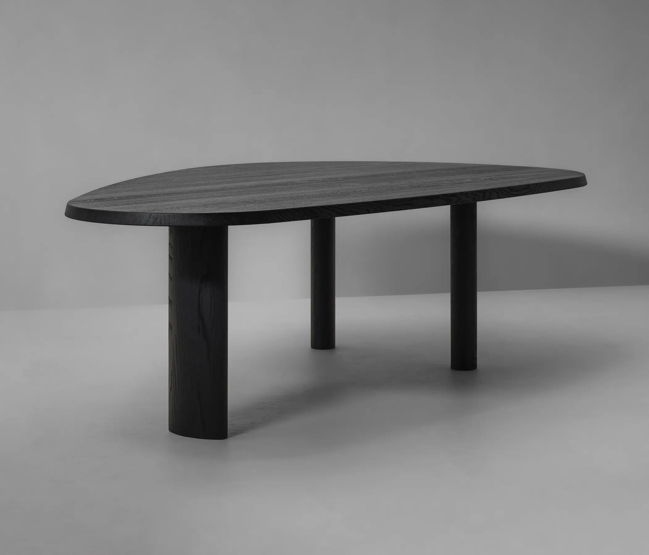 Van Rossum - Kei Dining Table