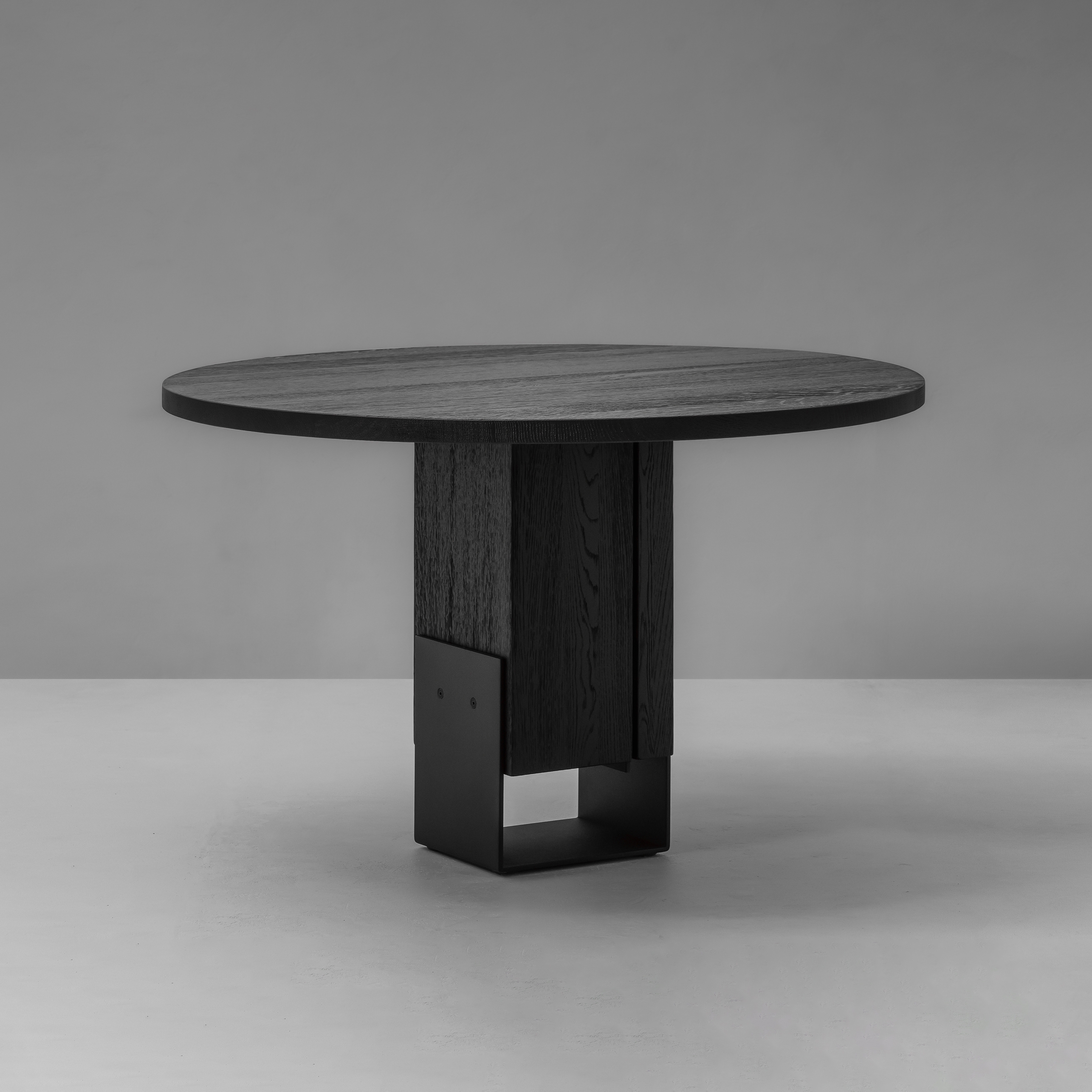 Mostra il prodotto Kitale Dining Table del produttore Van Rossum