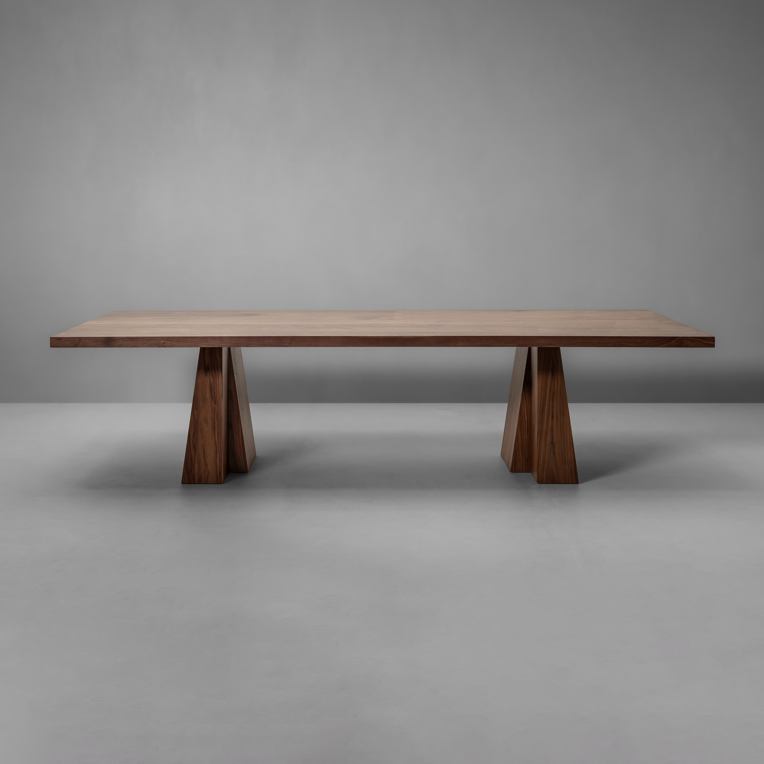Mostra il prodotto Eli Dining Table del produttore Van Rossum
