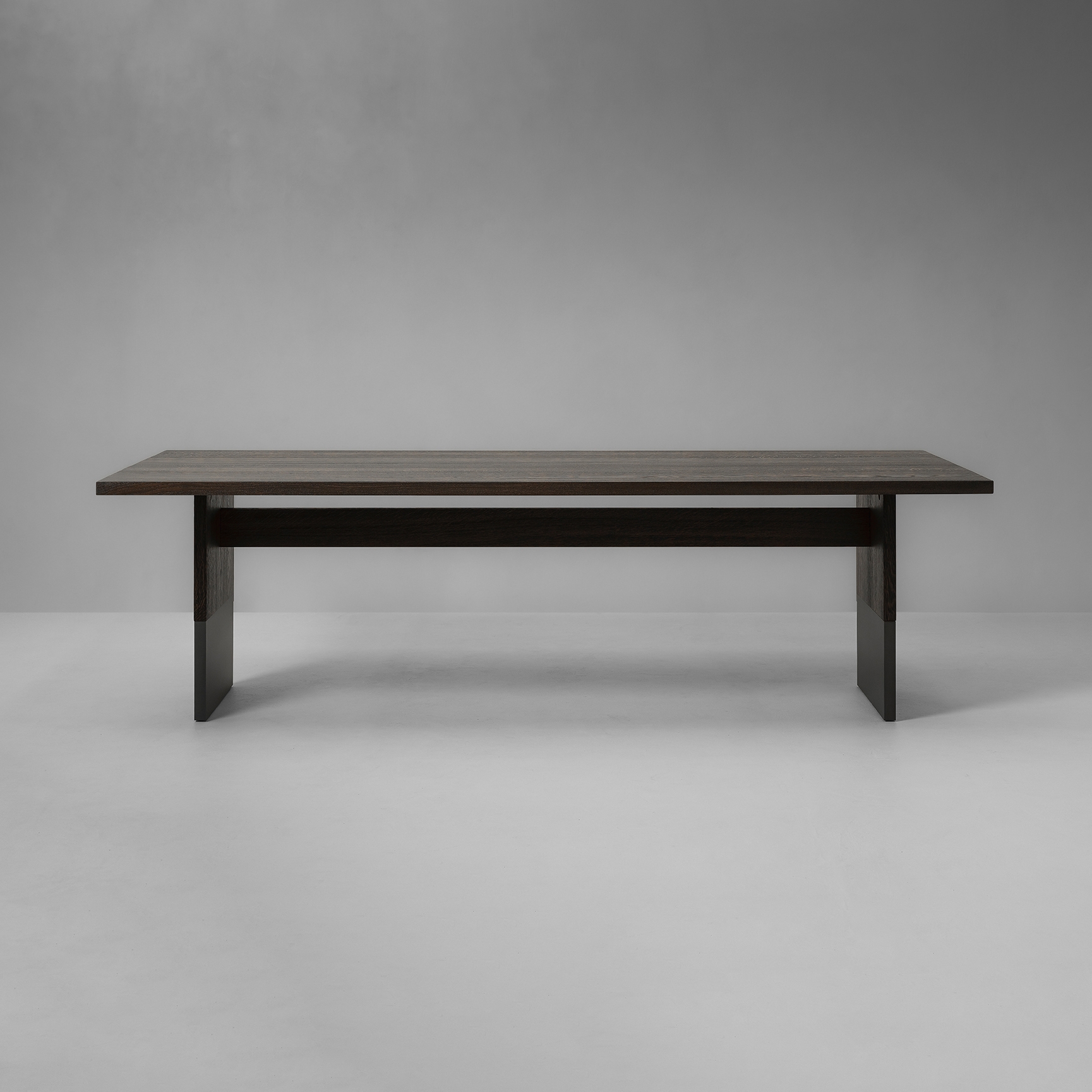 Display product Nota Bene Dining Table Rectangular from manufacturer Van Rossum