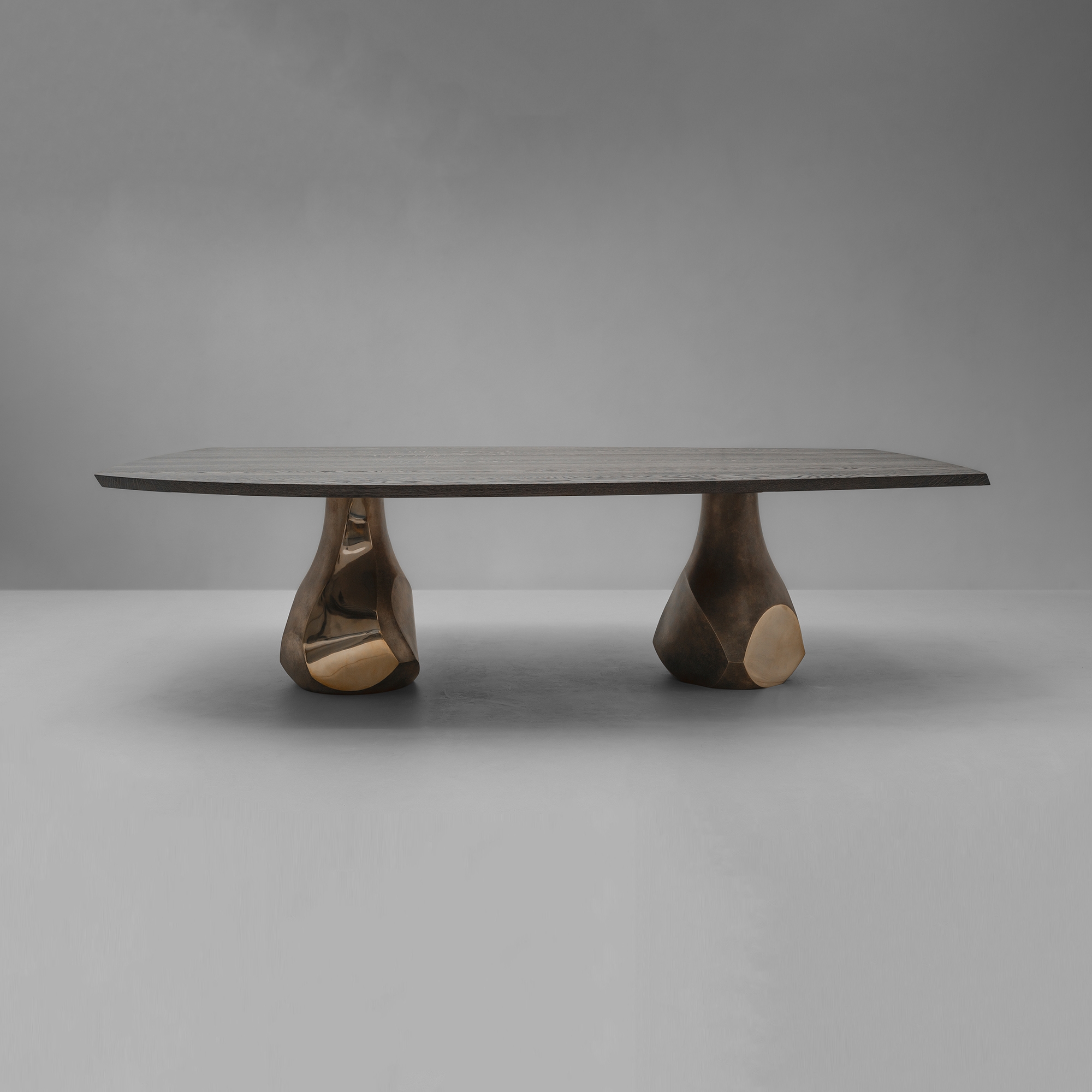 Produkt Pukka Dining Table des Herstellers Van Rossum anzeigen