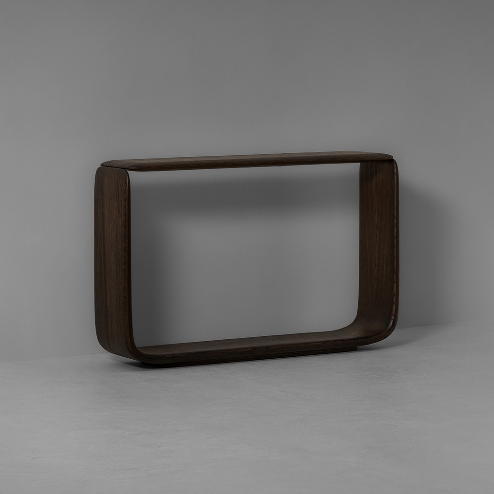 Display product Tenere Console from manufacturer Van Rossum