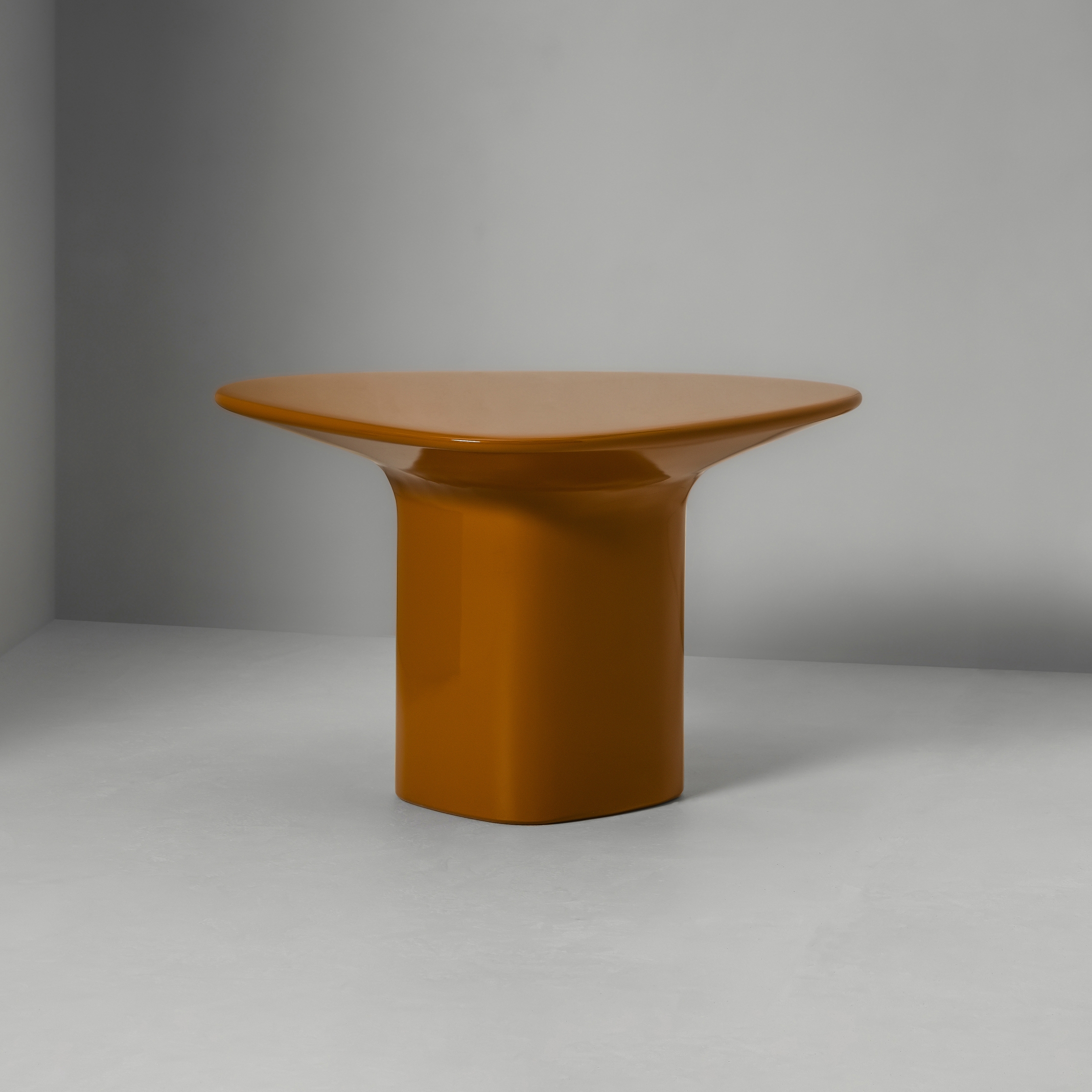 Display product Anvil Side Table Low - Medium-High from manufacturer Van Rossum