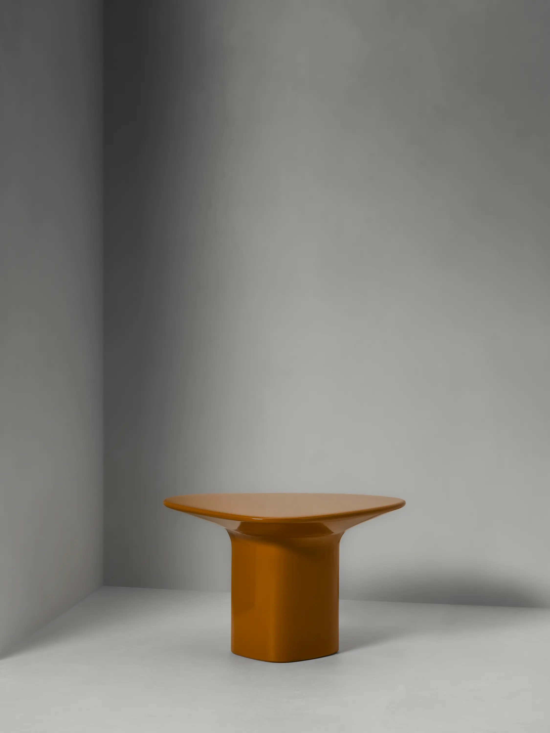 Van Rossum - Anvil Side Table Low - Medium-High