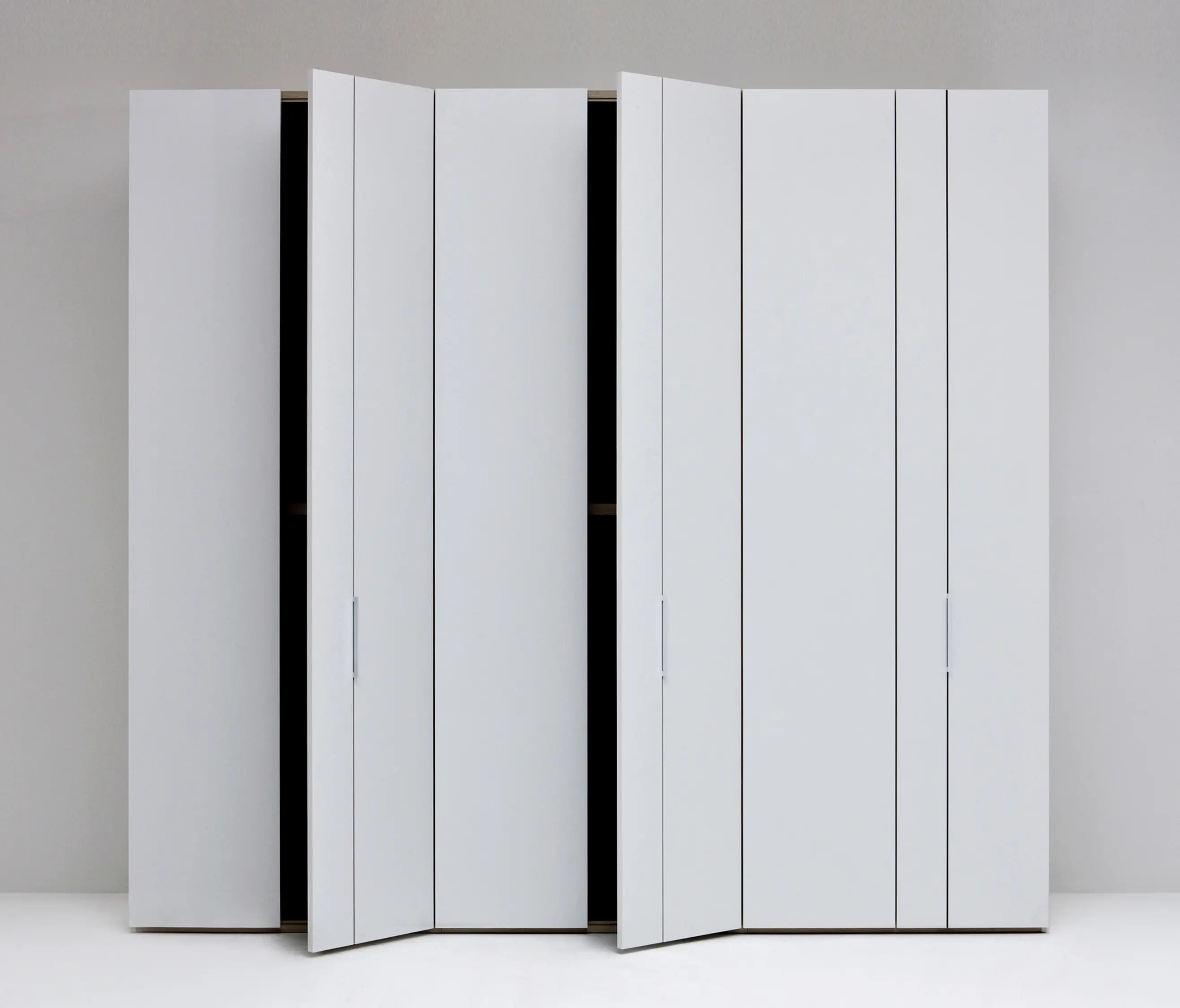 Former - App/App Silence