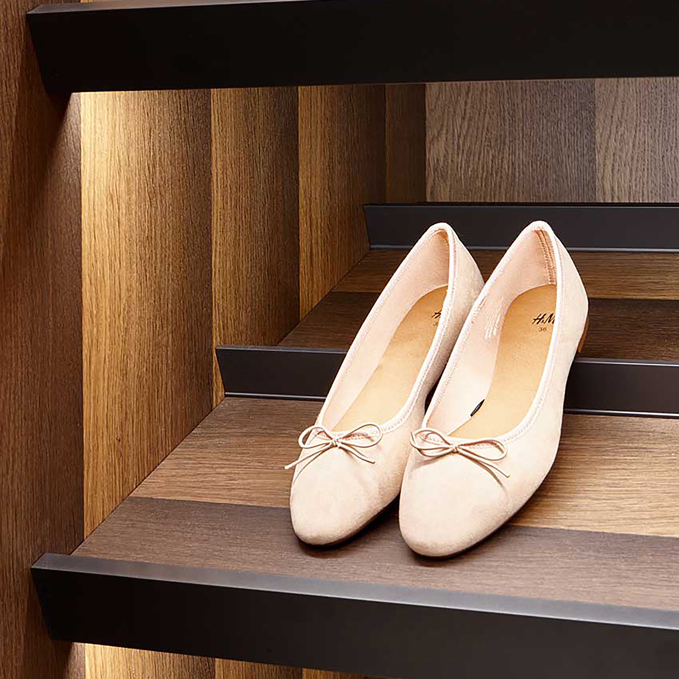 Display product Fittings Classic - Shoe Rack from manufacturer Former