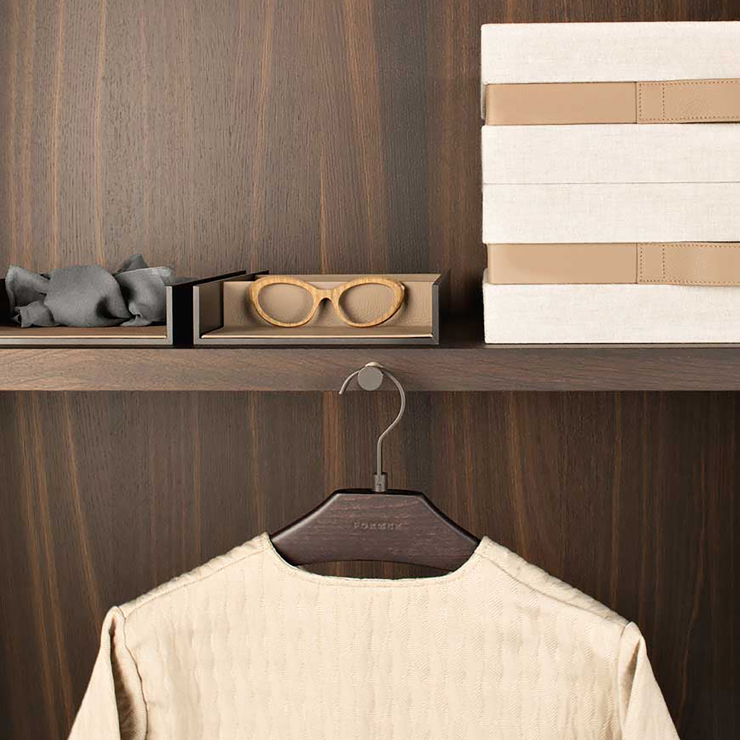 Display product Removable Closet Rod from manufacturer Former