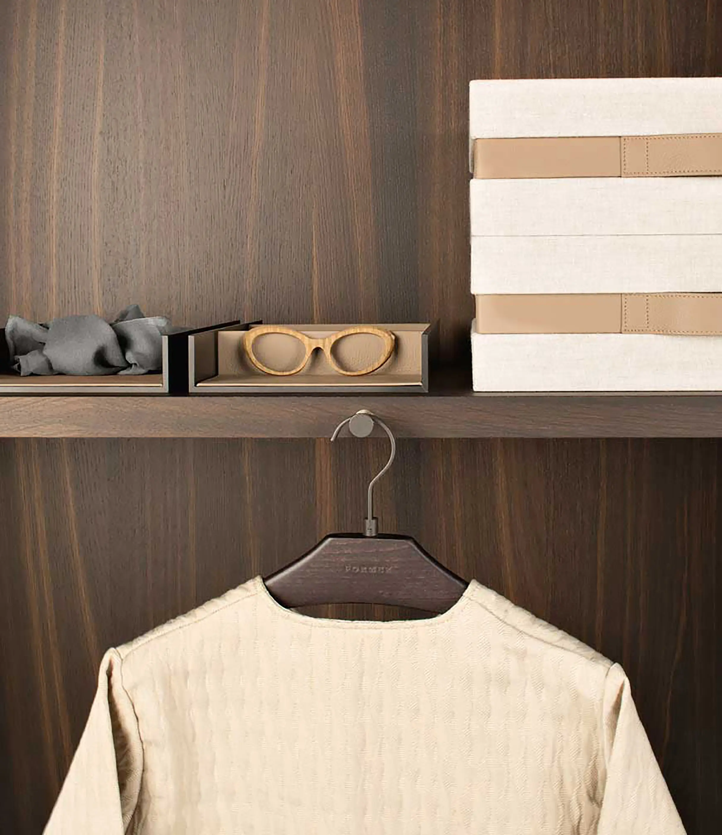 Former - Removable Closet Rod