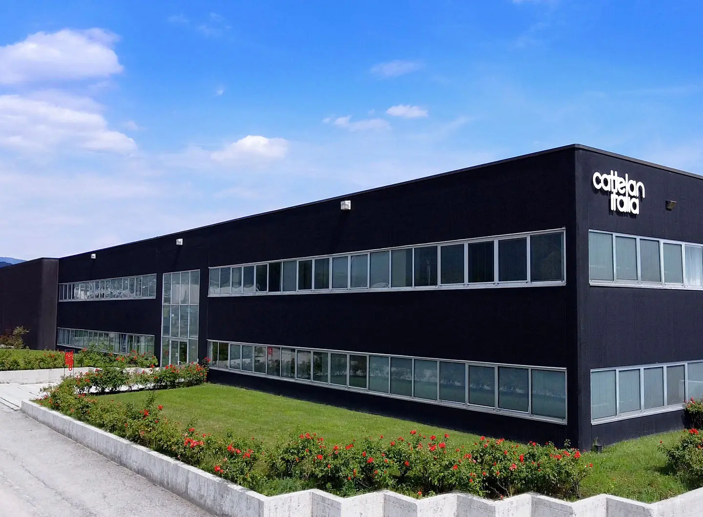 Cattelan Italia products, collections and more | Architonic
