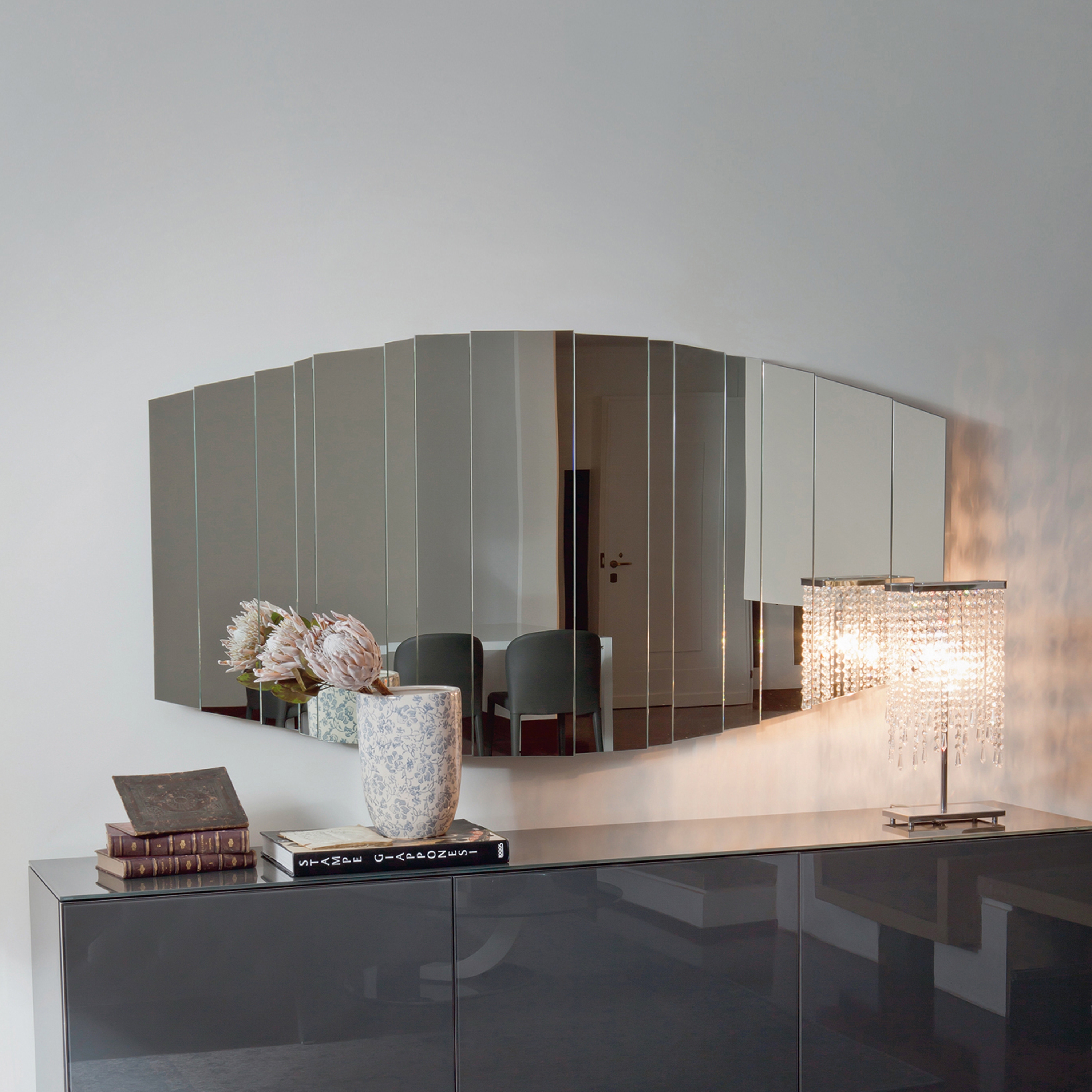 Display product Stripes from manufacturer Cattelan Italia