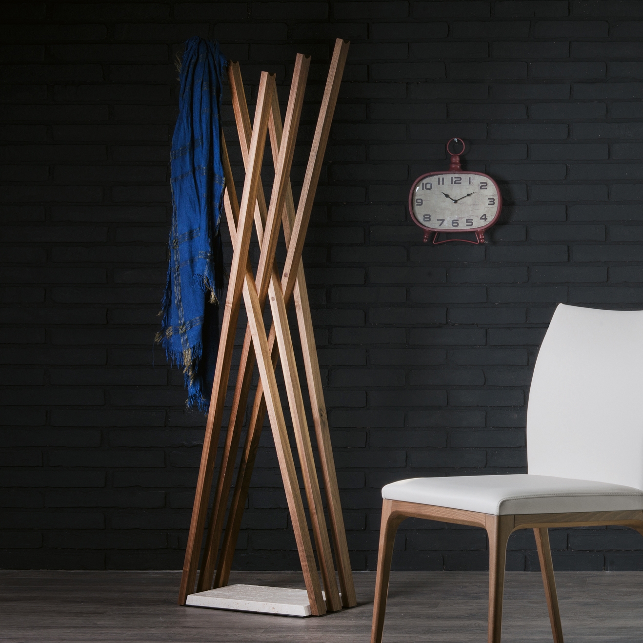 Display product Oscar from manufacturer Cattelan Italia