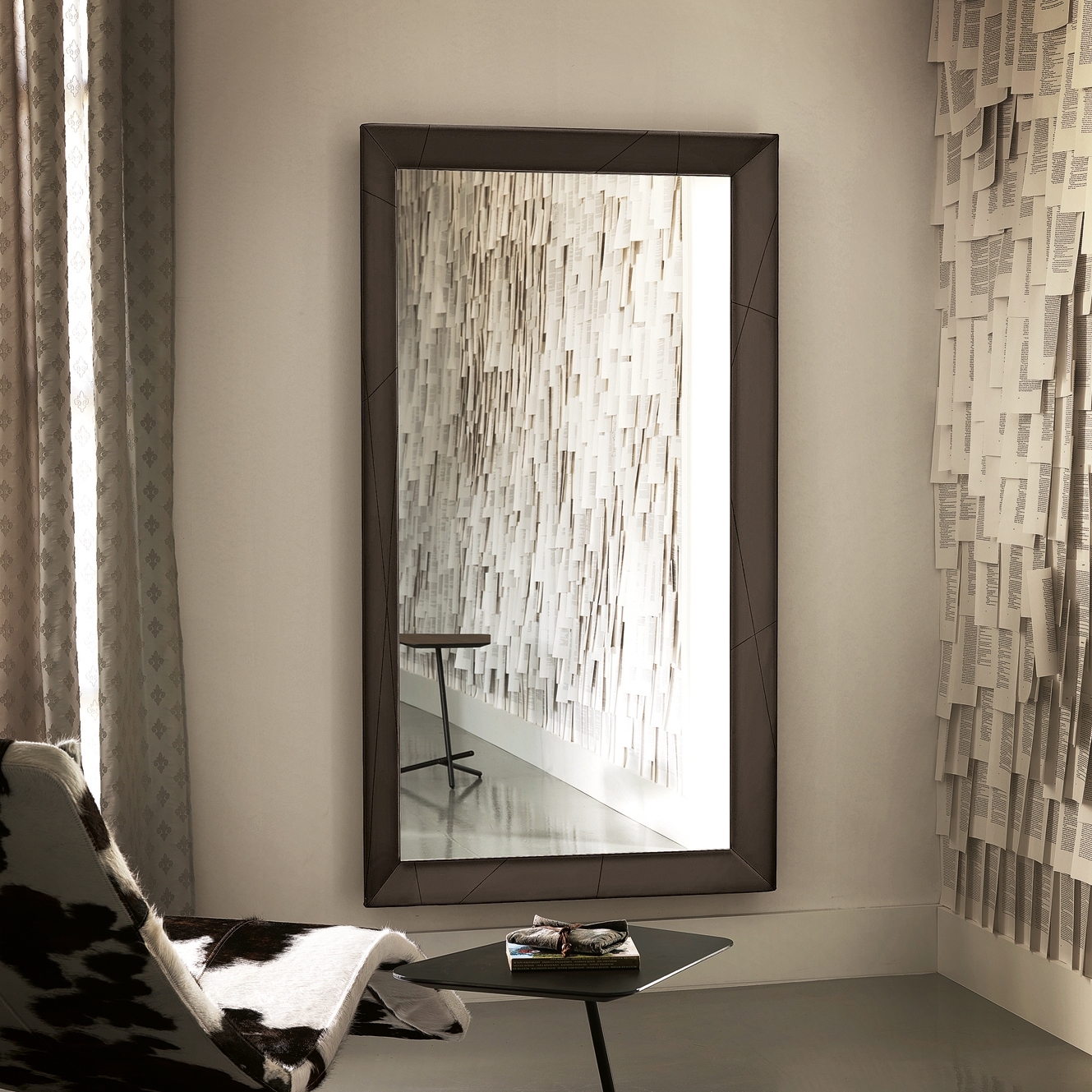 Display product Taxedo from manufacturer Cattelan Italia