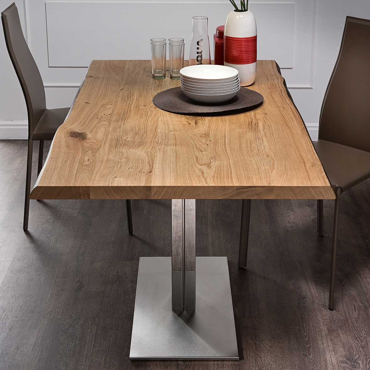 Display product Elvis Wood from manufacturer Cattelan Italia