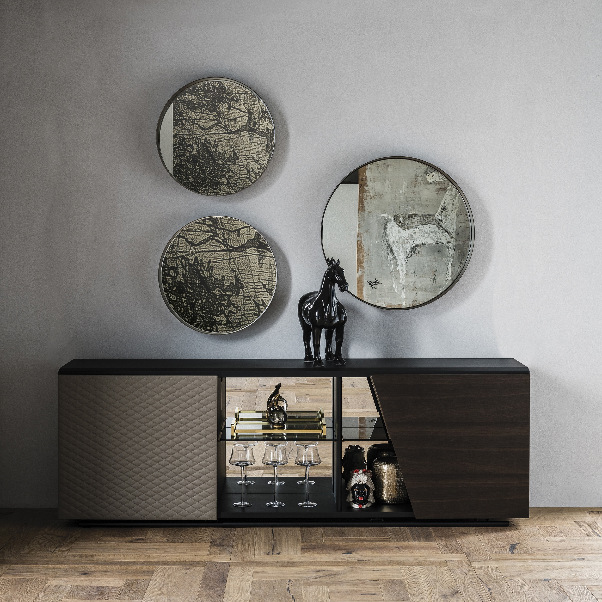 Display product Aston from manufacturer Cattelan Italia