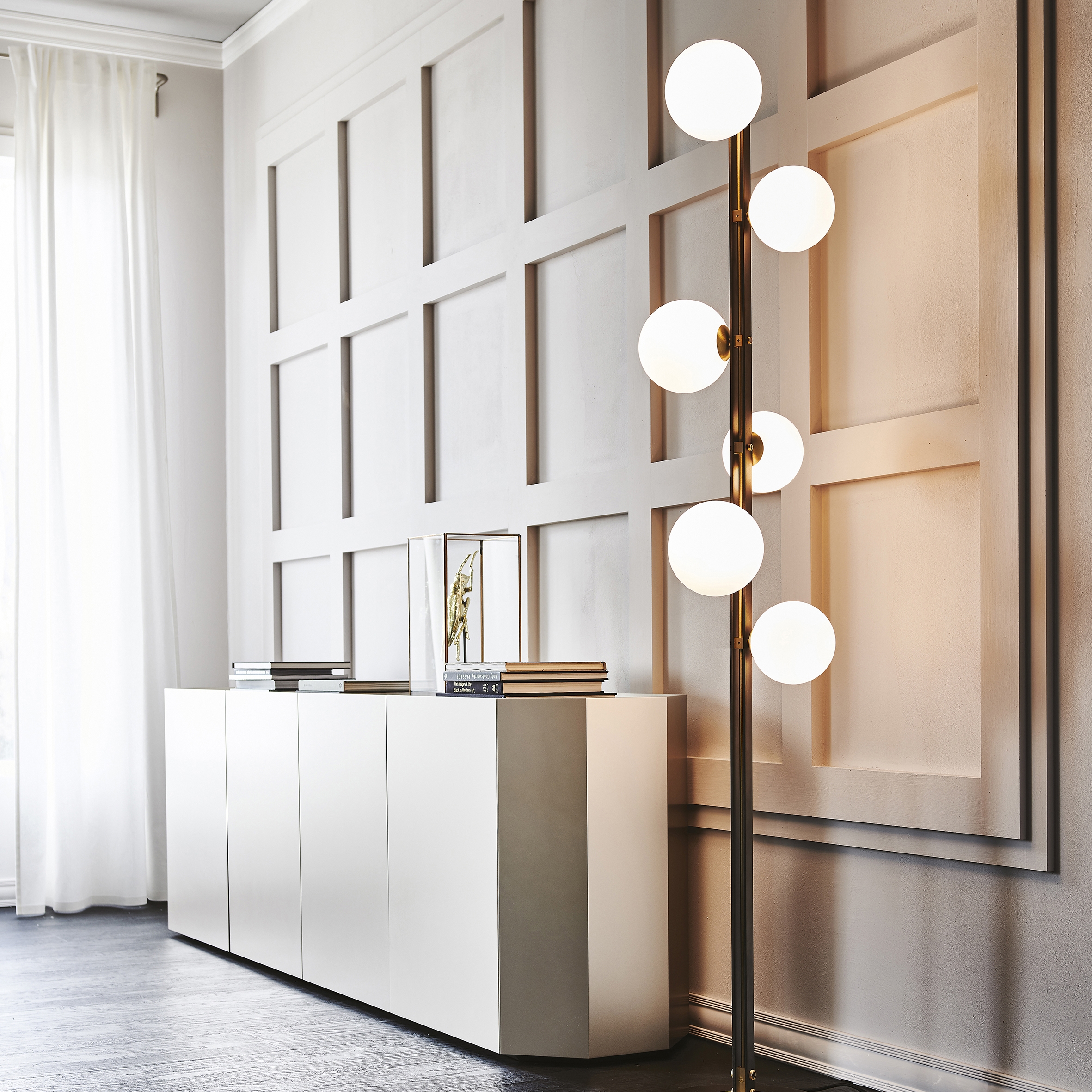 Display product Planeta P from manufacturer Cattelan Italia