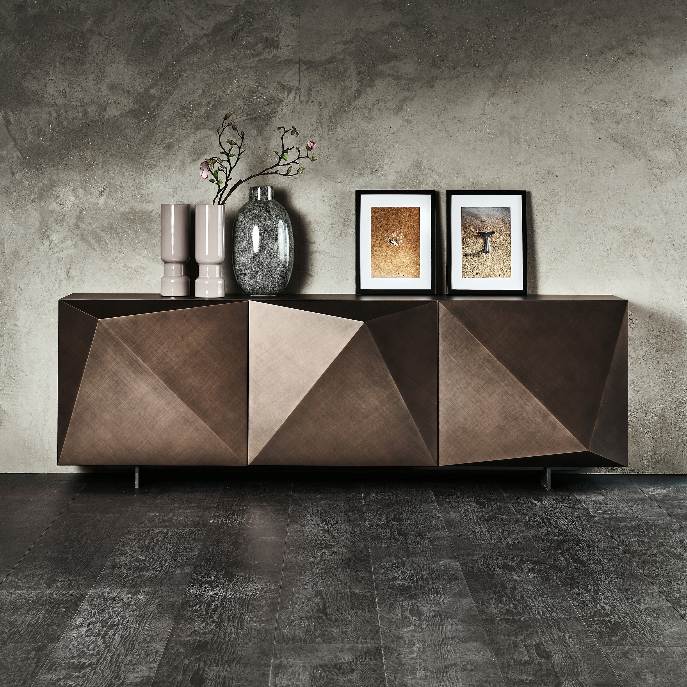 Display product Kayak from manufacturer Cattelan Italia
