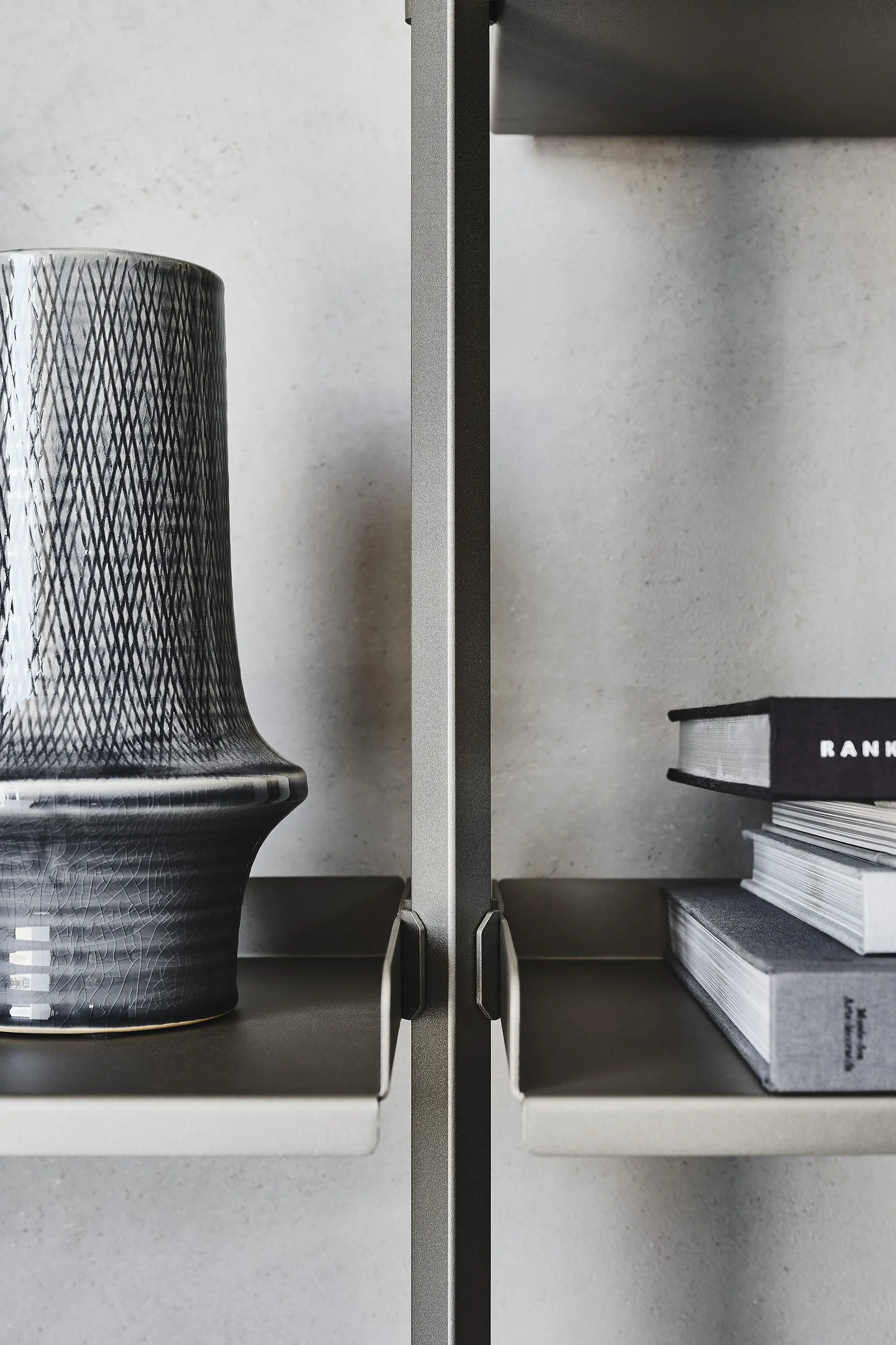 Cattelan Italia - Freeway