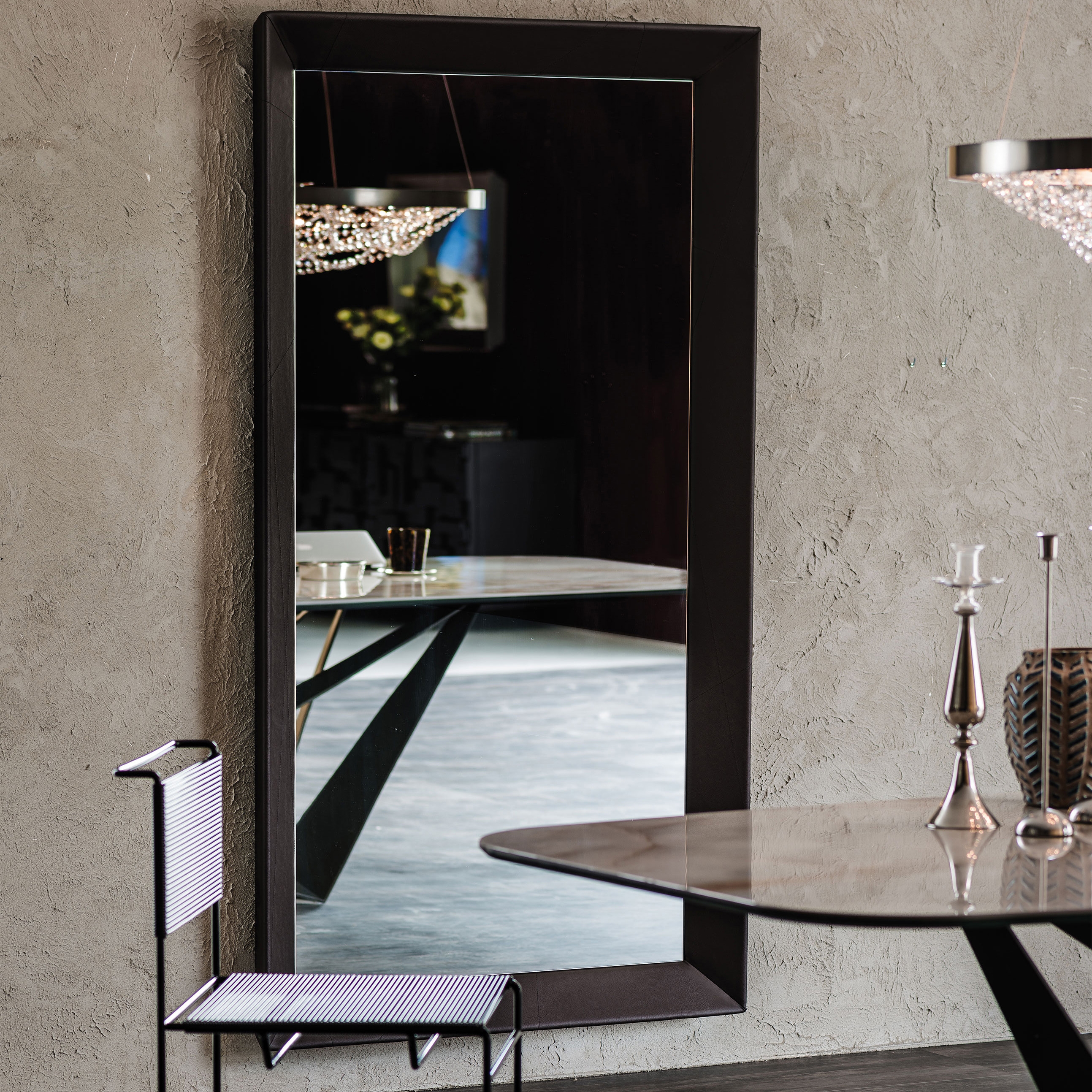 Display product Taxedo Magnum from manufacturer Cattelan Italia