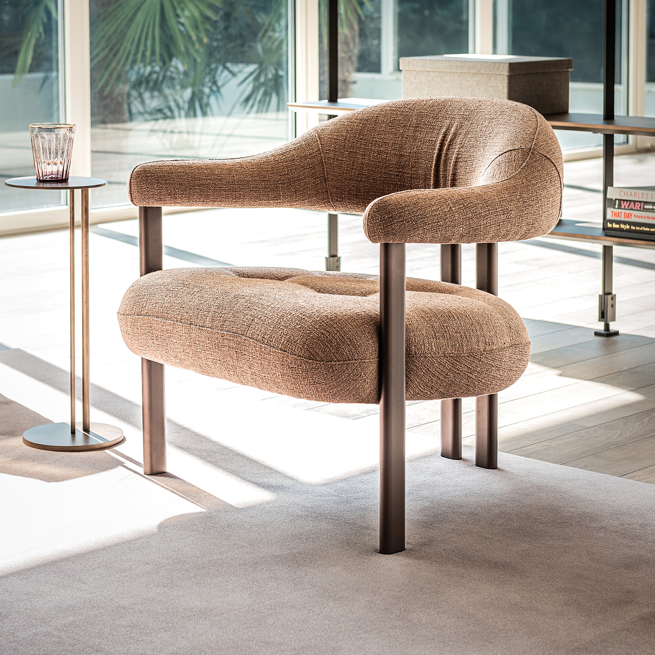 Greta Lounge