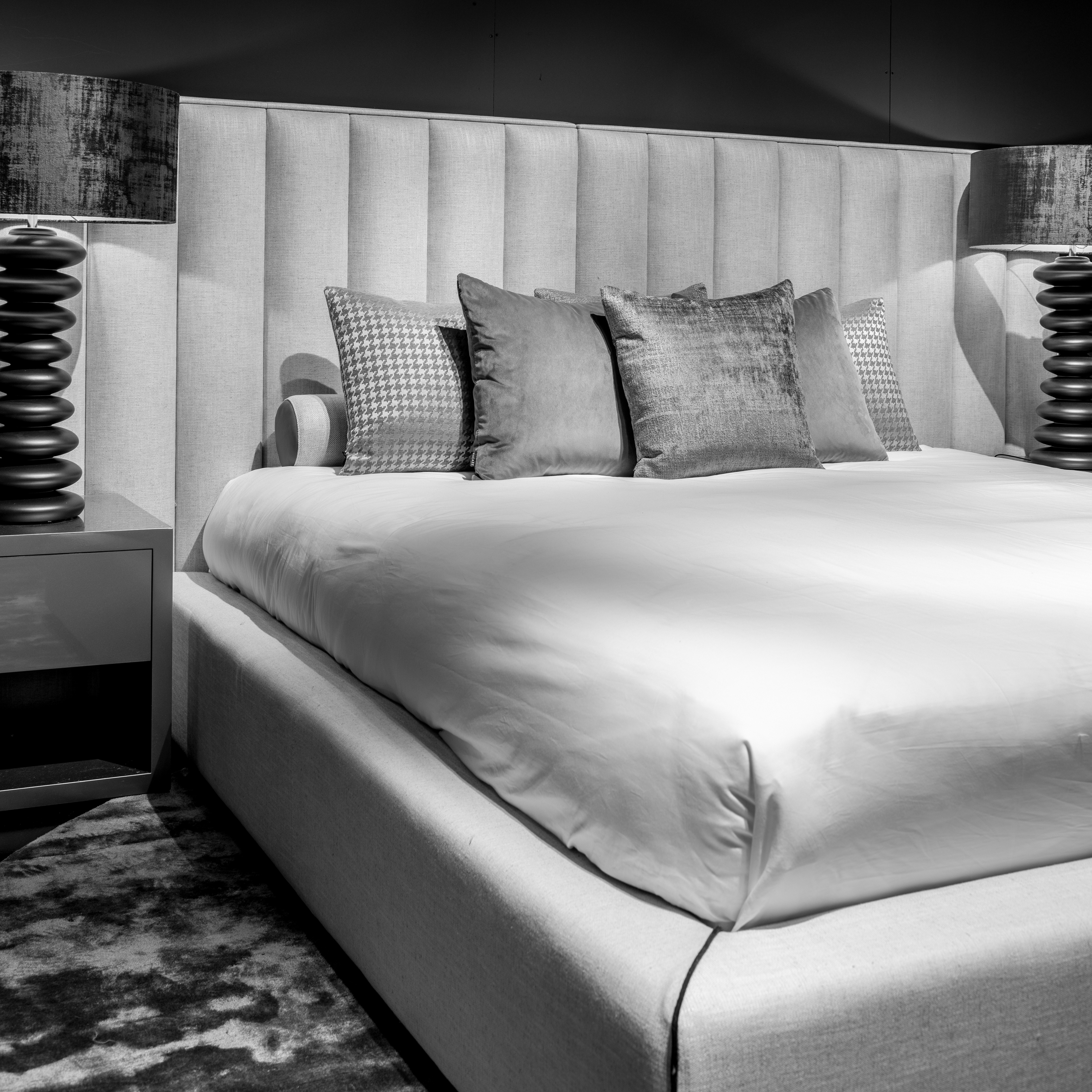 Vertoon produk Stripes van vervaardiger MACAZZ LIVING INTERIORS