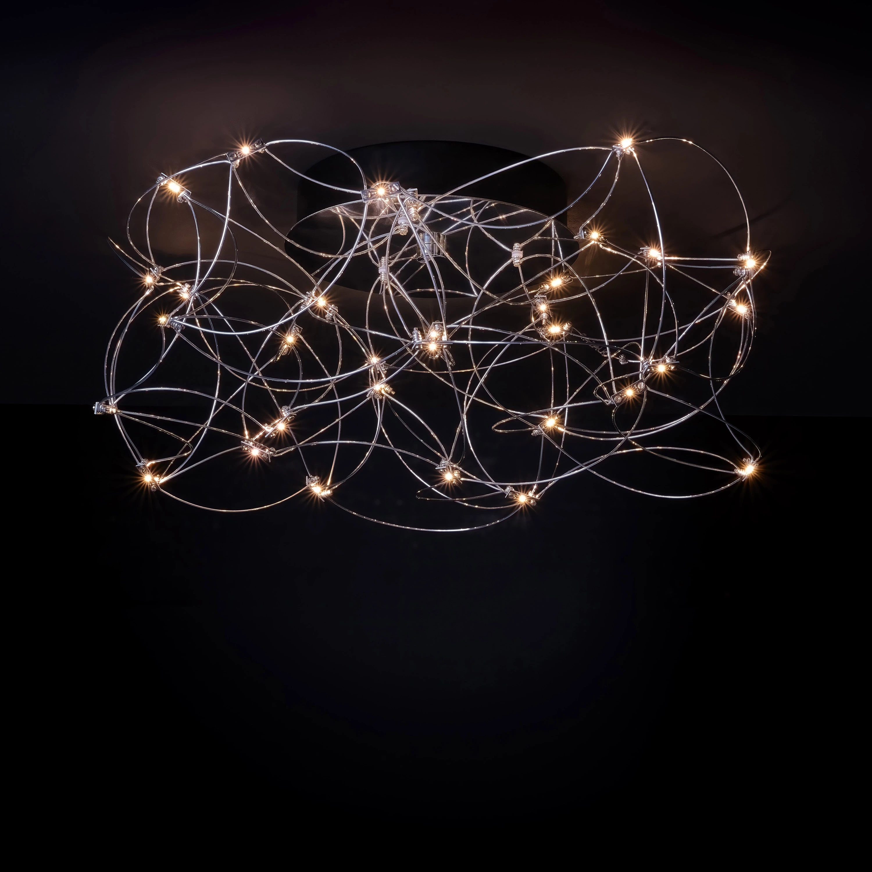 WALL/CEILING LAMP