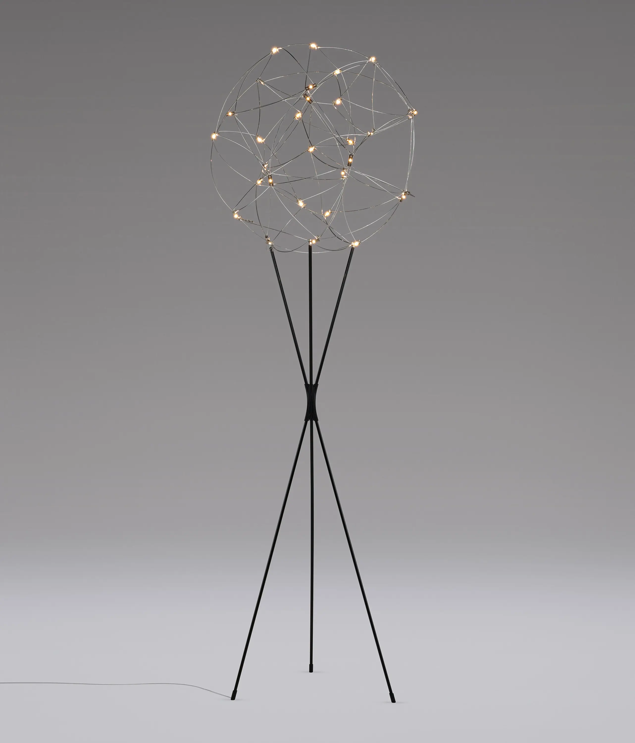 Quasar - Tess Globe Floor