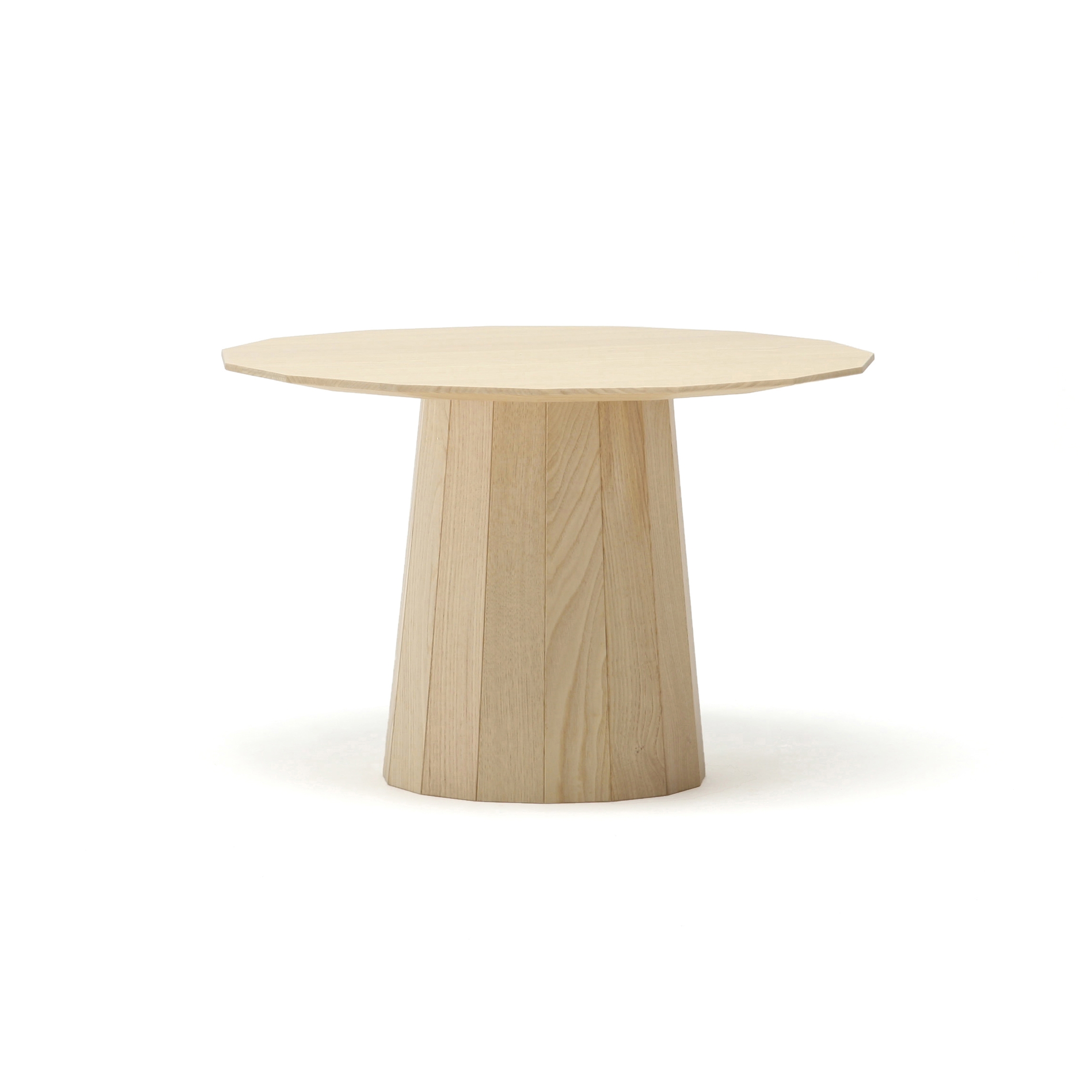 Produkt Colour Wood Plain Medium des Herstellers Karimoku New Standard anzeigen