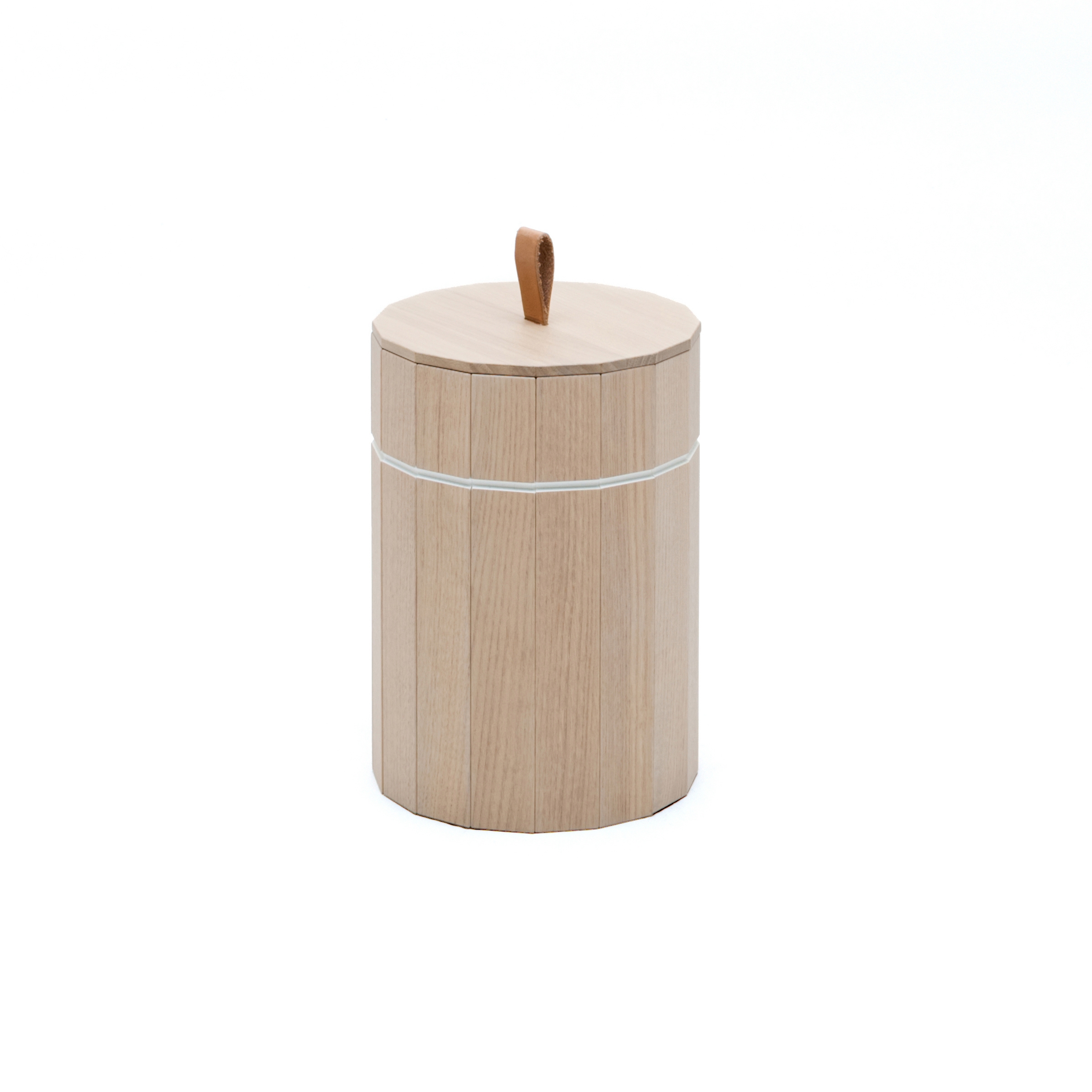 Mostra il prodotto Colour Bin Medium del produttore Karimoku New Standard