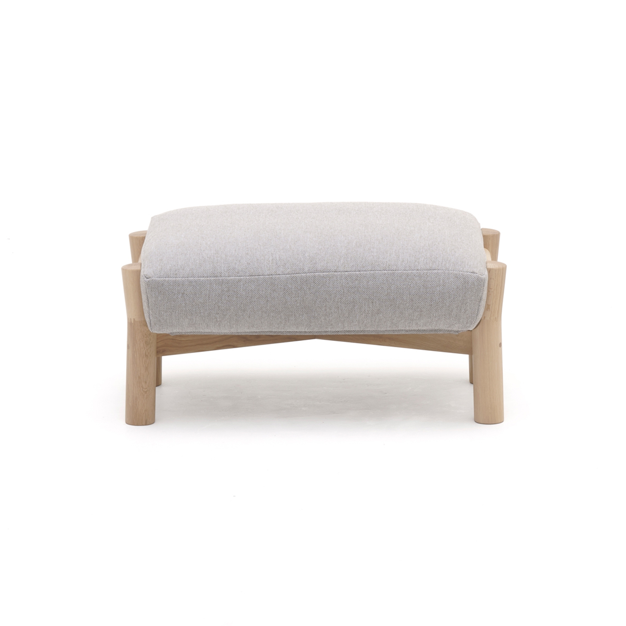 Mostrar el producto Castor Sofa Ottoman del fabricante Karimoku New Standard