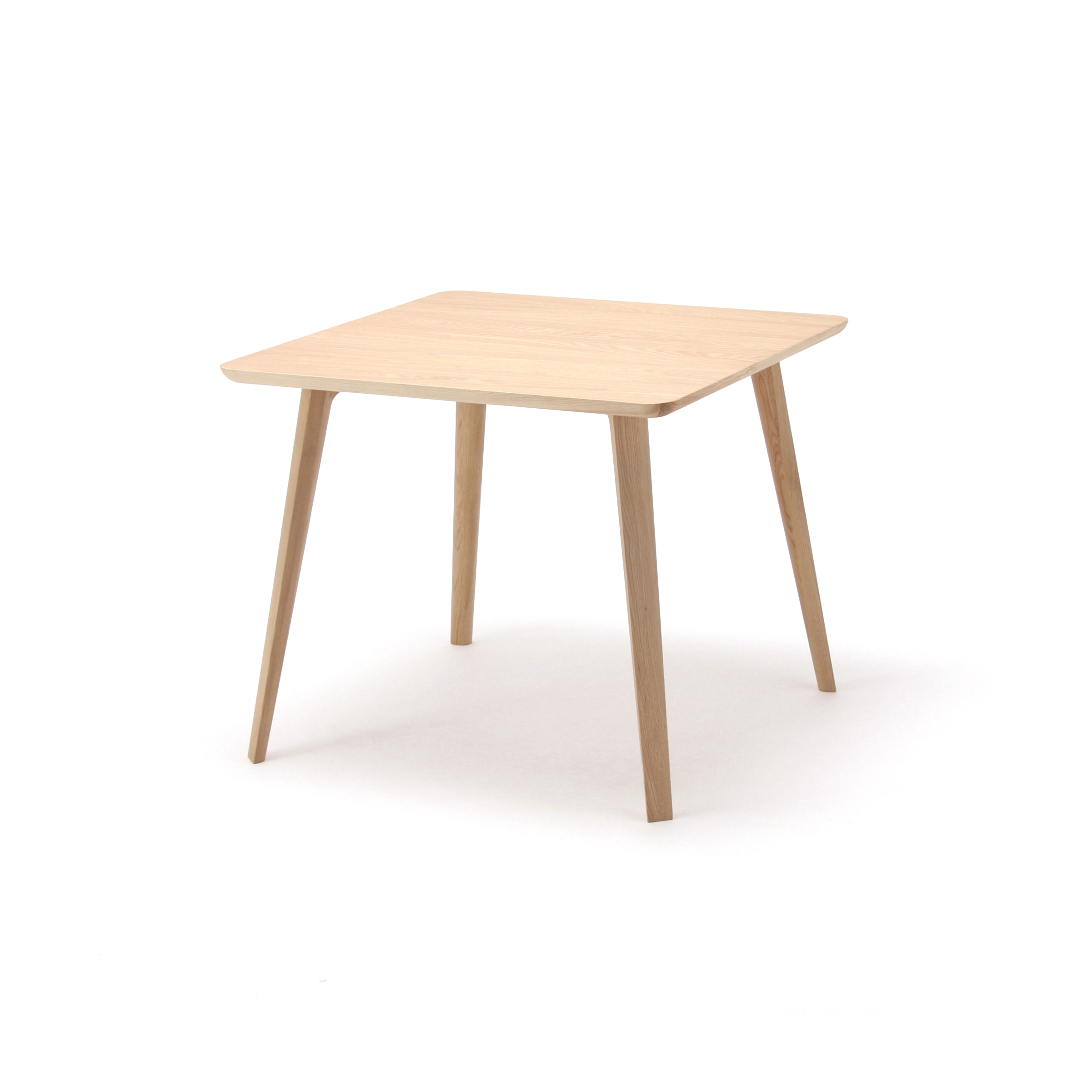 Produkt Scout Table 90 des Herstellers Karimoku New Standard anzeigen