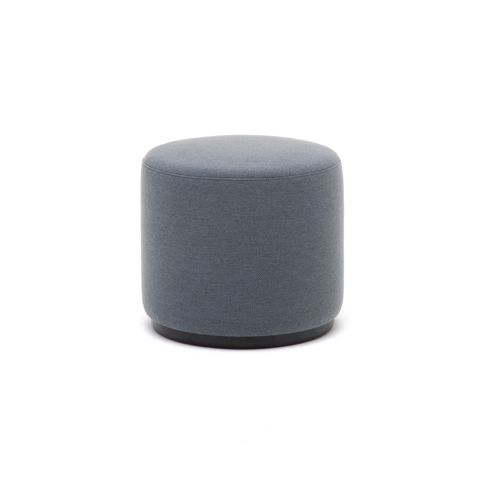 Mostra il prodotto Elephant Pouf Lounge del produttore Karimoku New Standard
