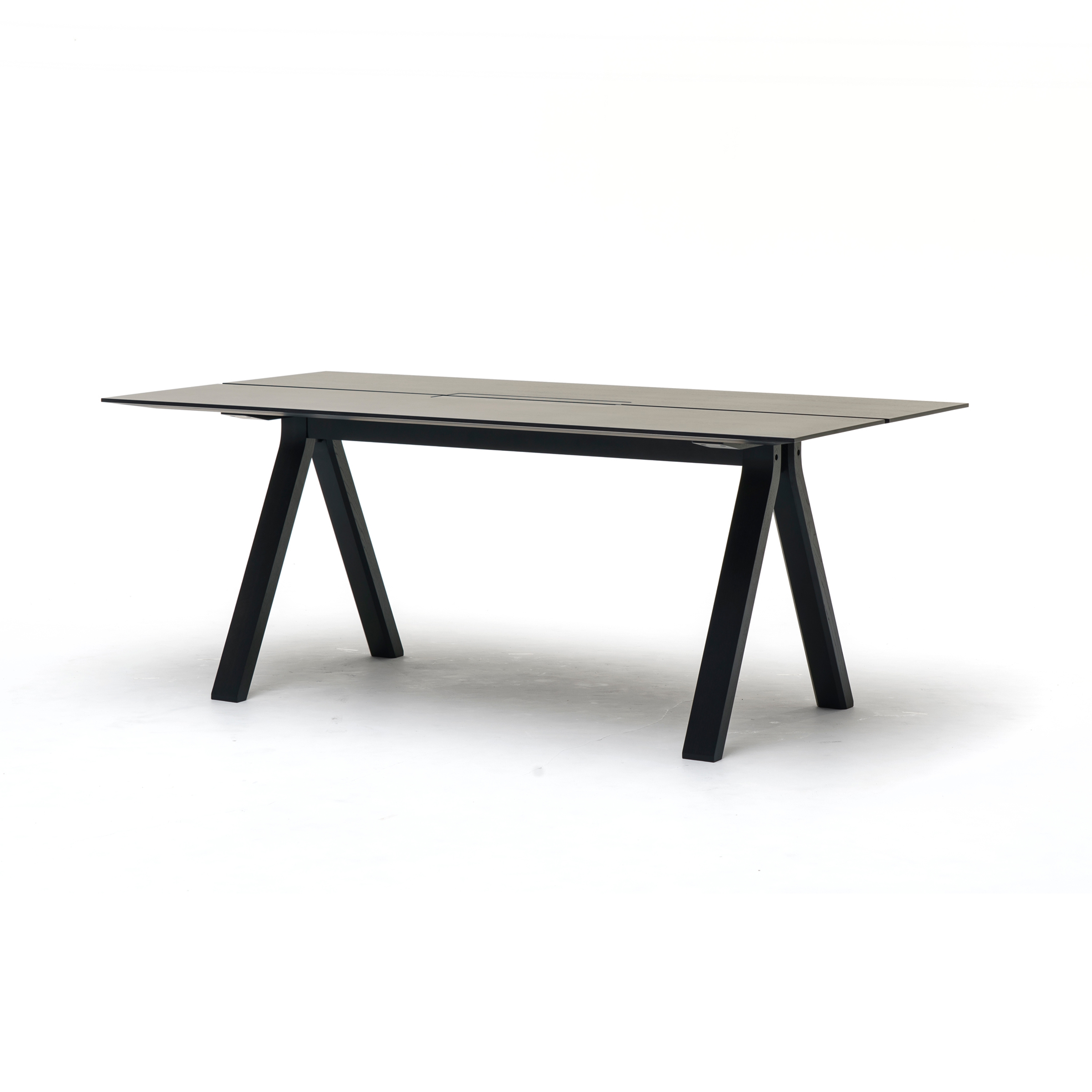 Mostra il prodotto Spectrum Workstation ST 190 del produttore Karimoku New Standard