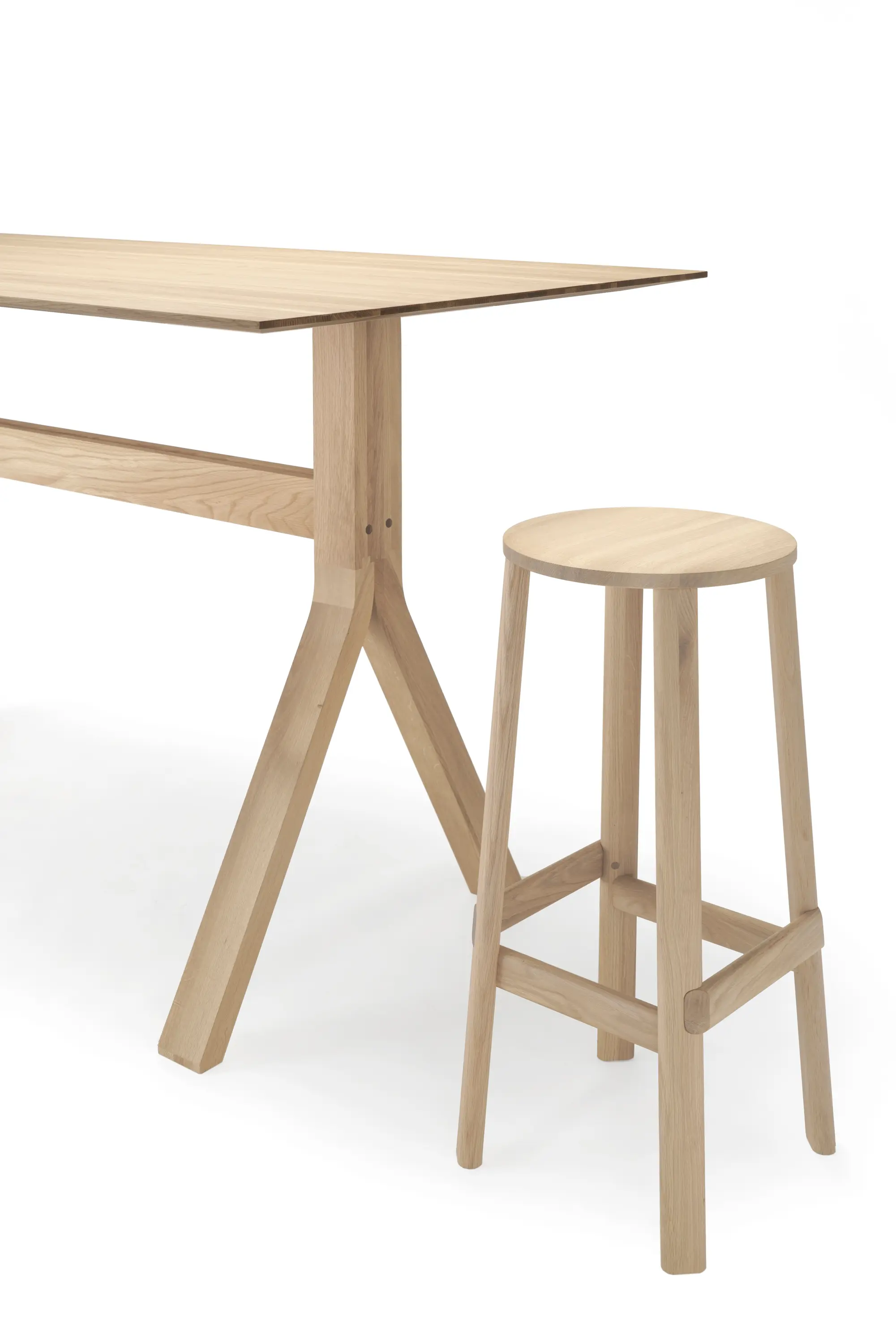 Karimoku New Standard - Spectrum High ST 190