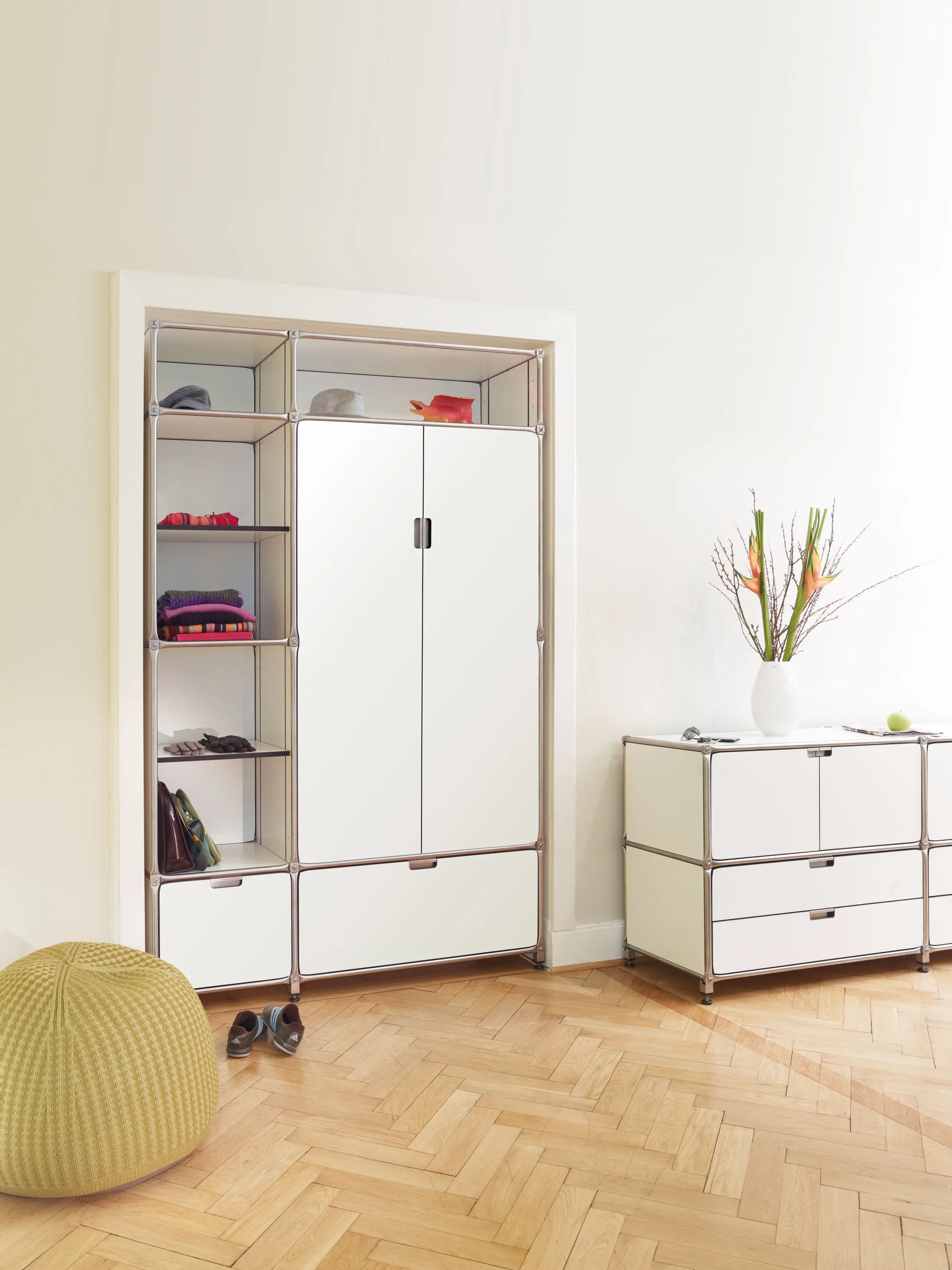 System 180 - CoatRack #10688