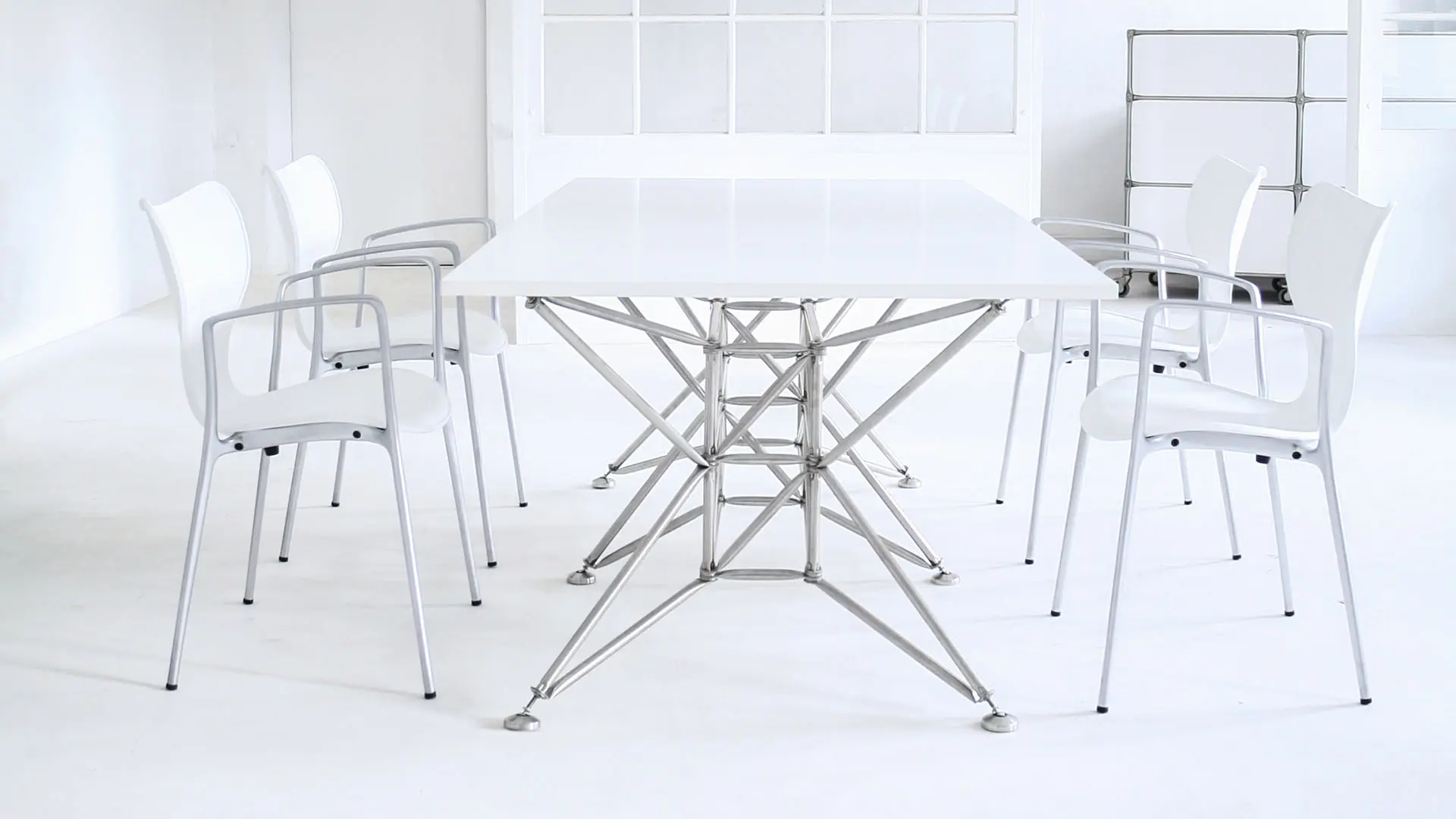 System 180 - Table Lunar S #65606
