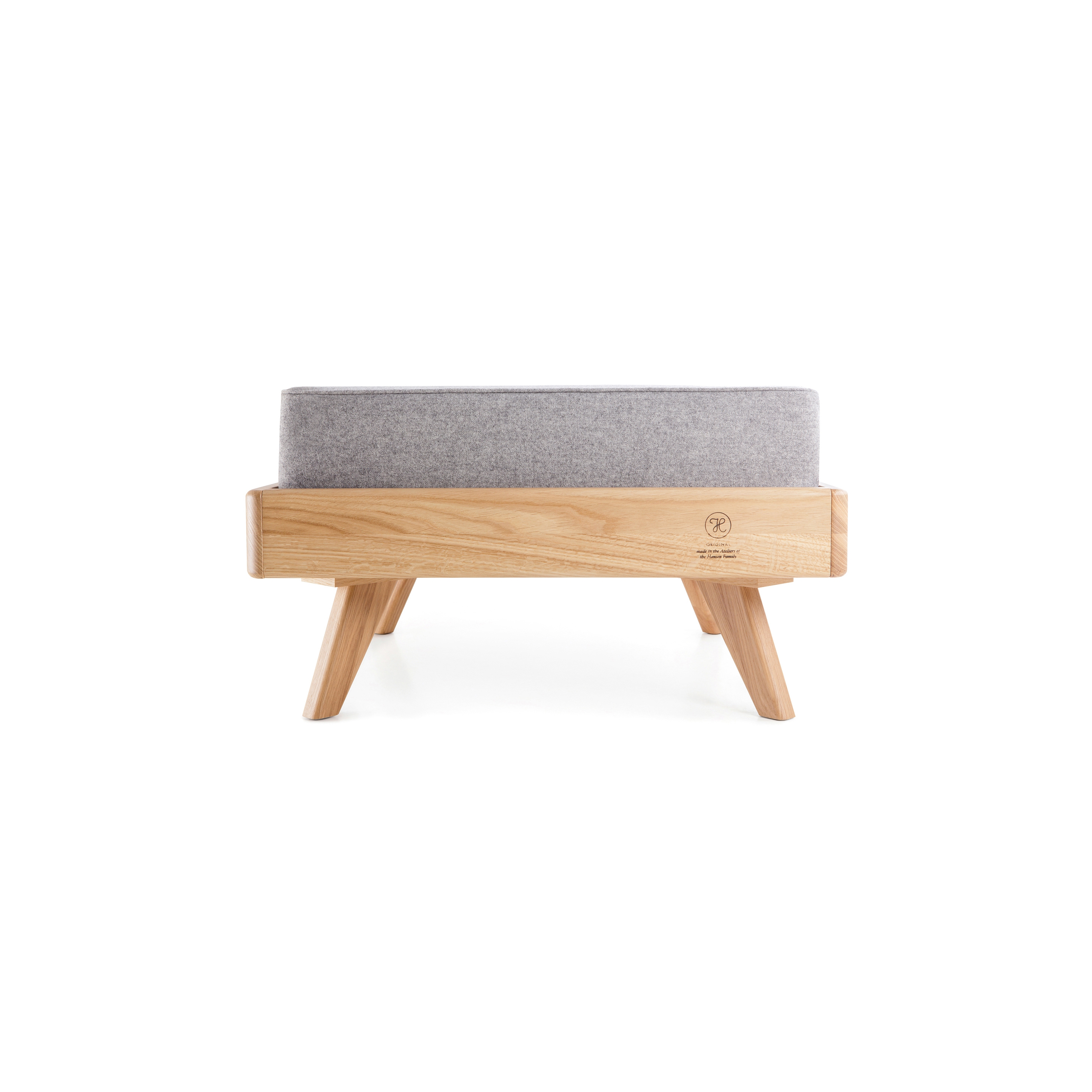 Mostra il prodotto Pouf | # 25 del produttore Hans Hansen & The Hansen Family