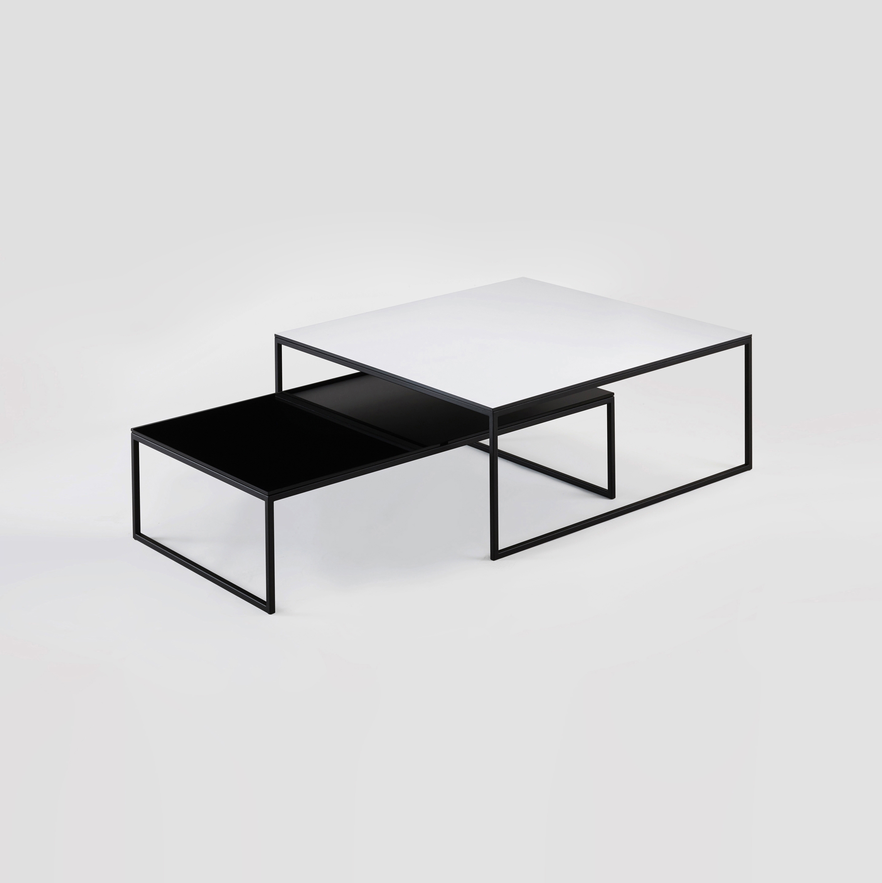 Less Couchtisch | H 15/2