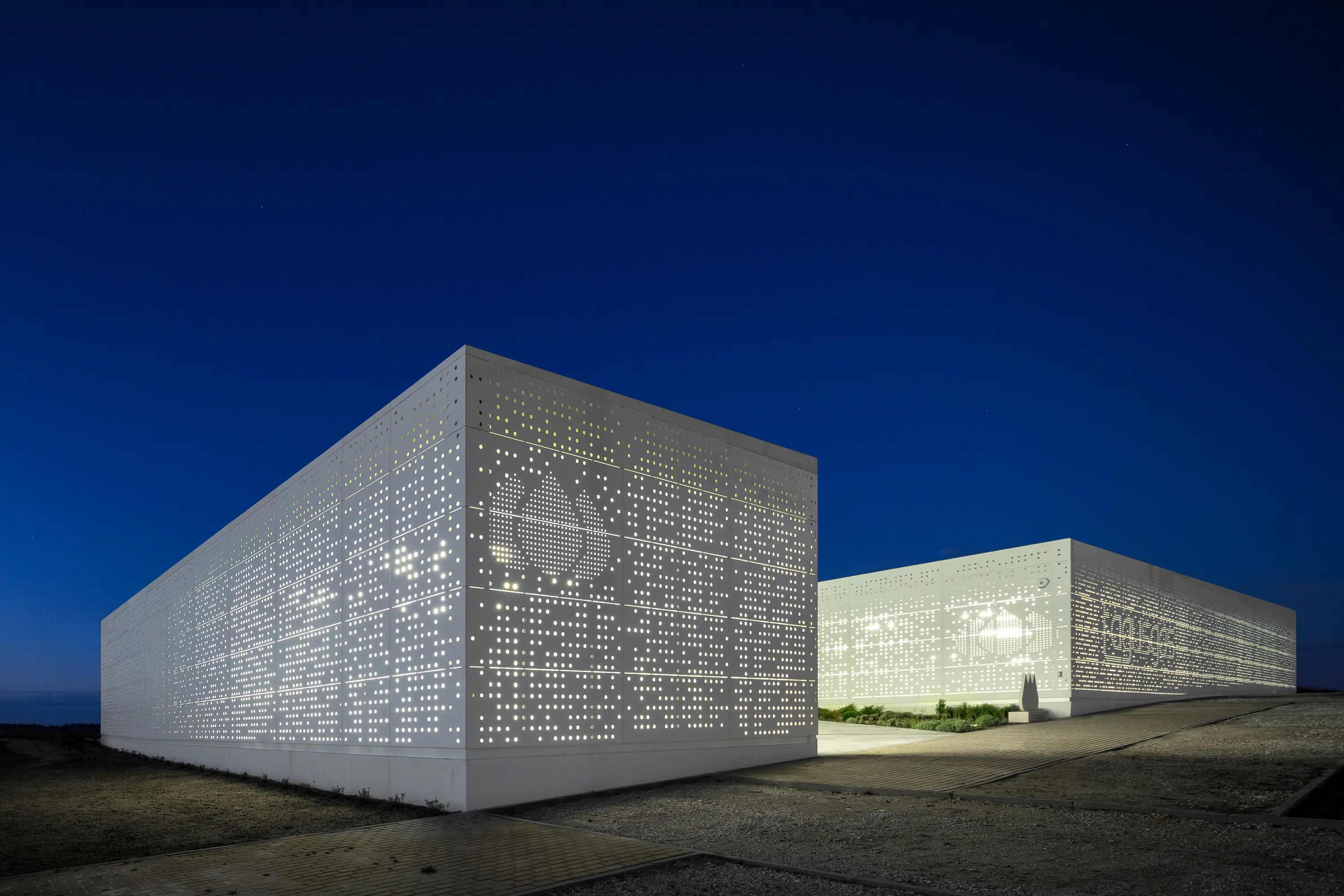 Swisspearl Schweiz AG - Largo | Reflex Granite 4161