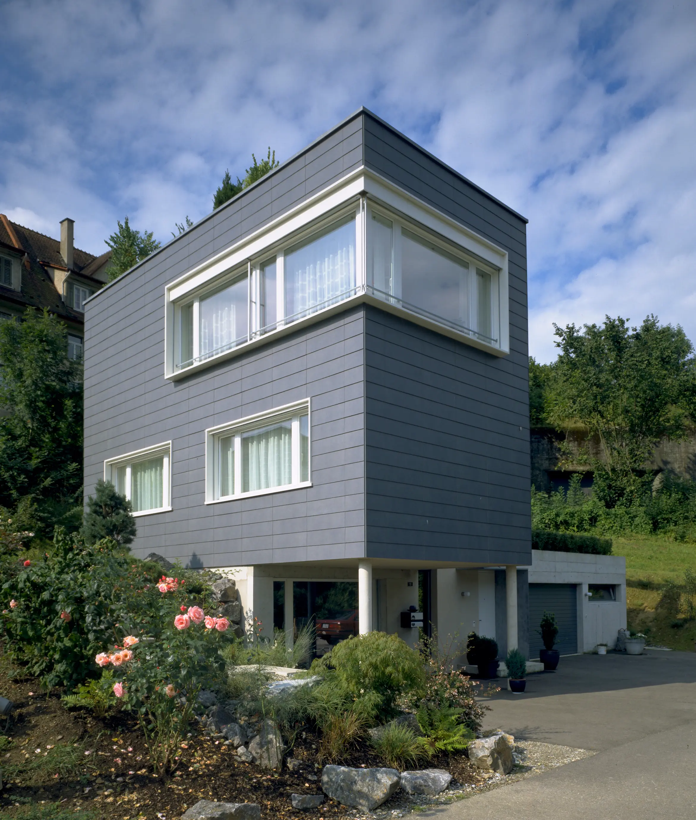 Swisspearl Schweiz AG - Modula | Planea Midnight 231