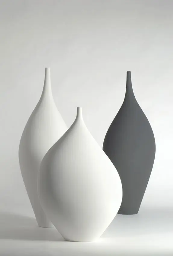 KOSE - Goccia & Soffio | Matt Clay Soffio Vase