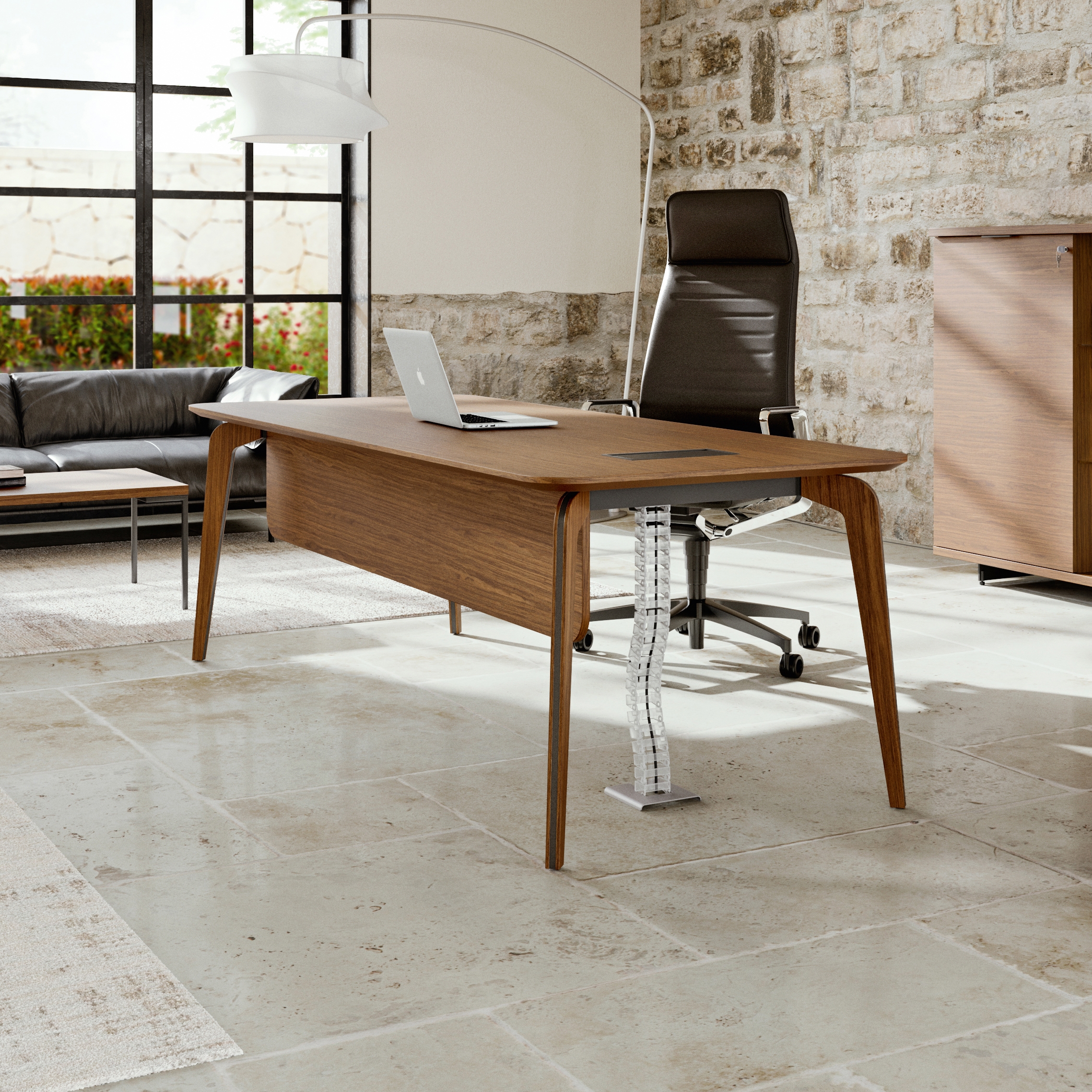 Blade X desk