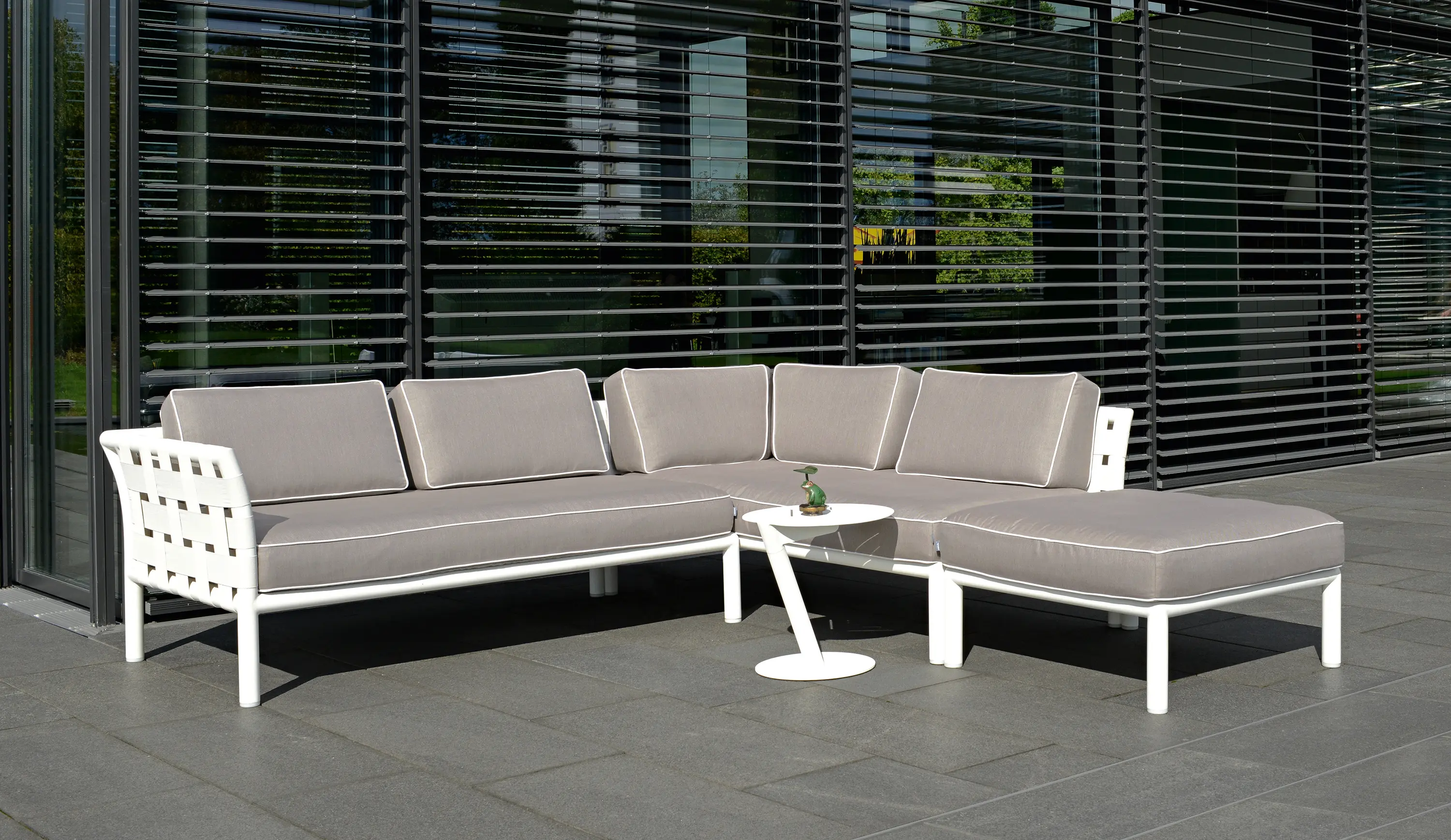 Rausch Classics - Pipe Lounge chair with footstool