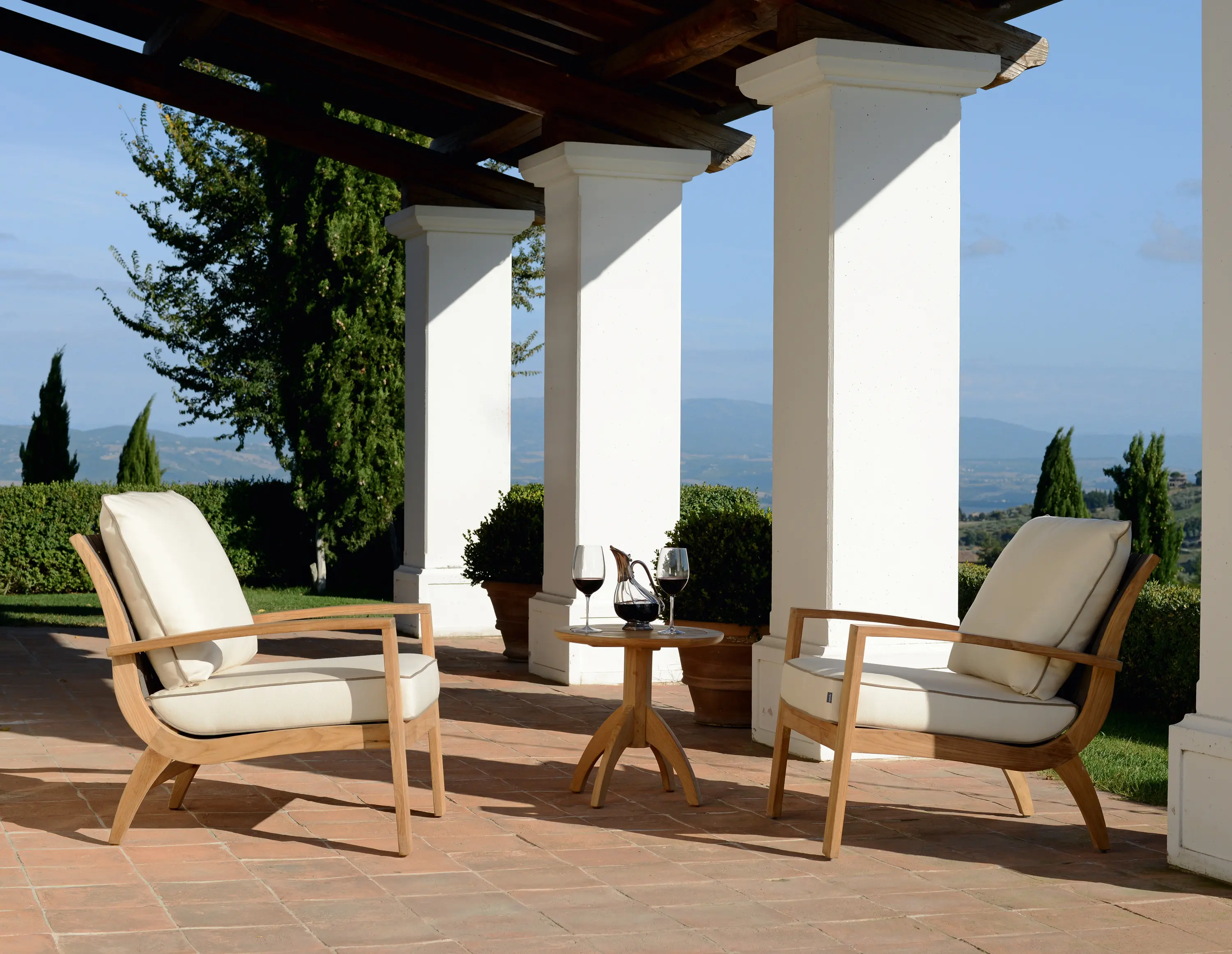 Rausch Classics - Country Side table