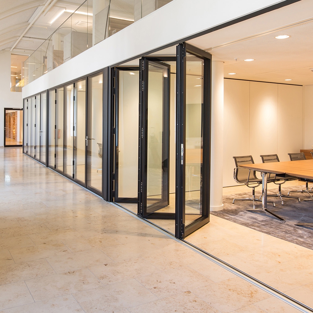 Display product Bi-folding Door Highline | Highline from manufacturer Solarlux