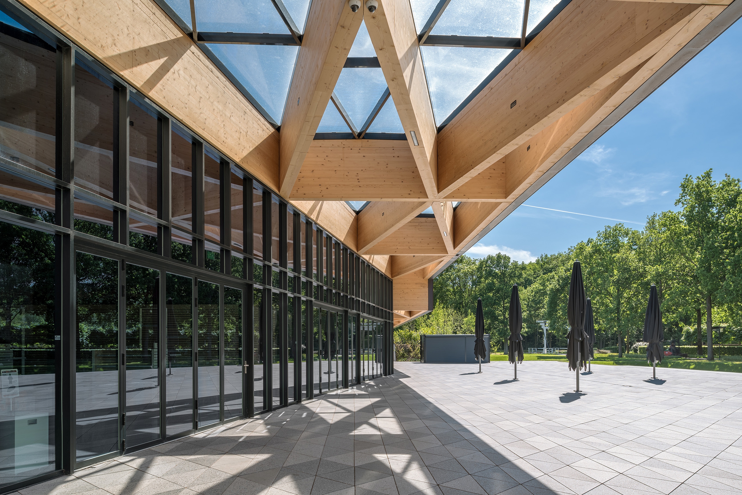 Afficher le produit Bi-folding Door Highline | Highline du fabricant Solarlux
