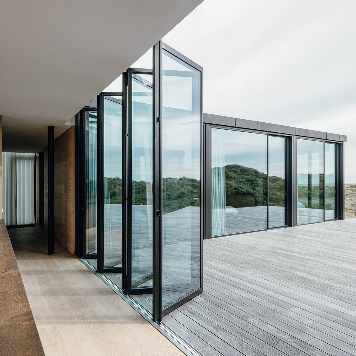 Display product Bi-folding Door Highline | Highline from manufacturer Solarlux