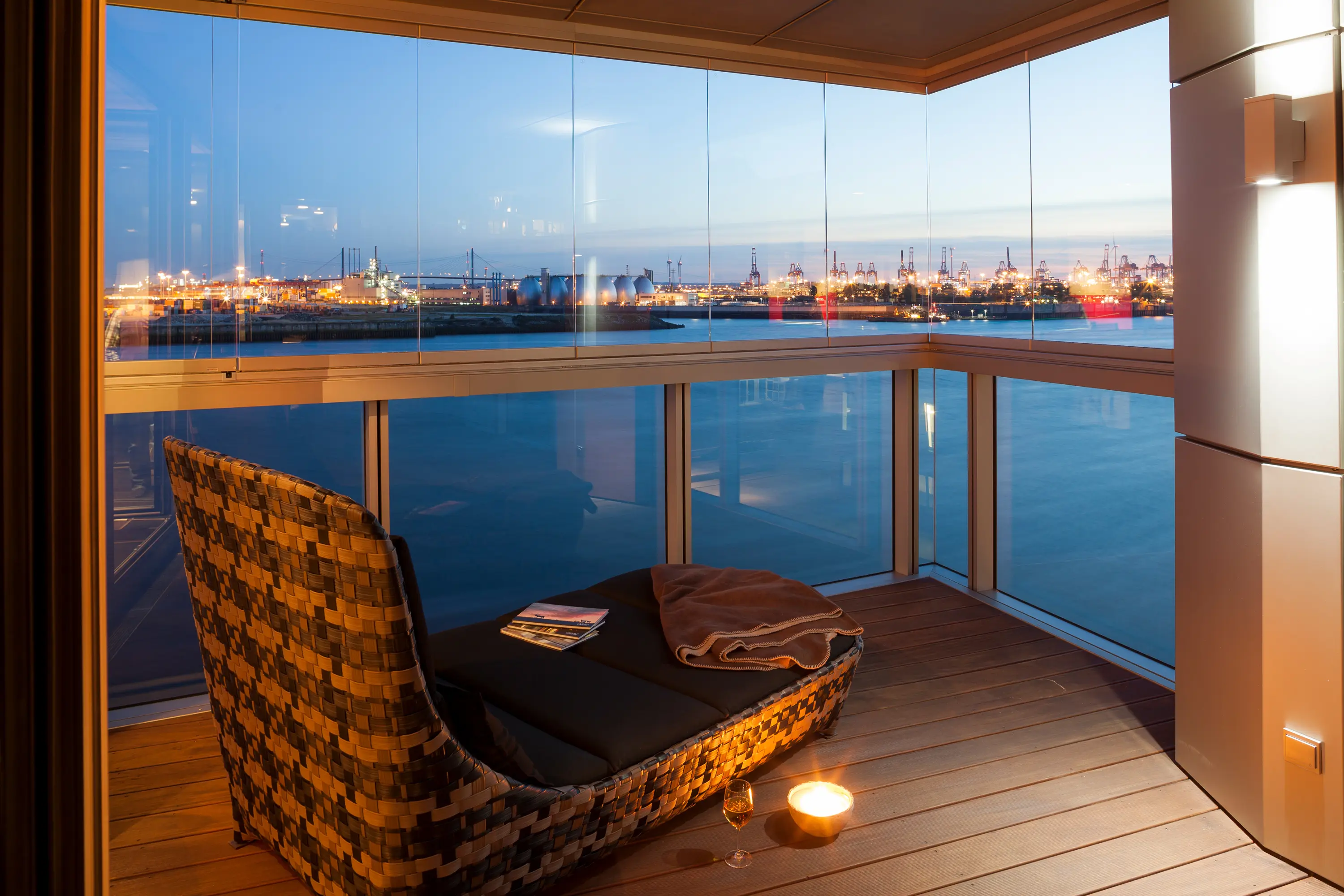Solarlux - Sliding and Rotating System | Proline T