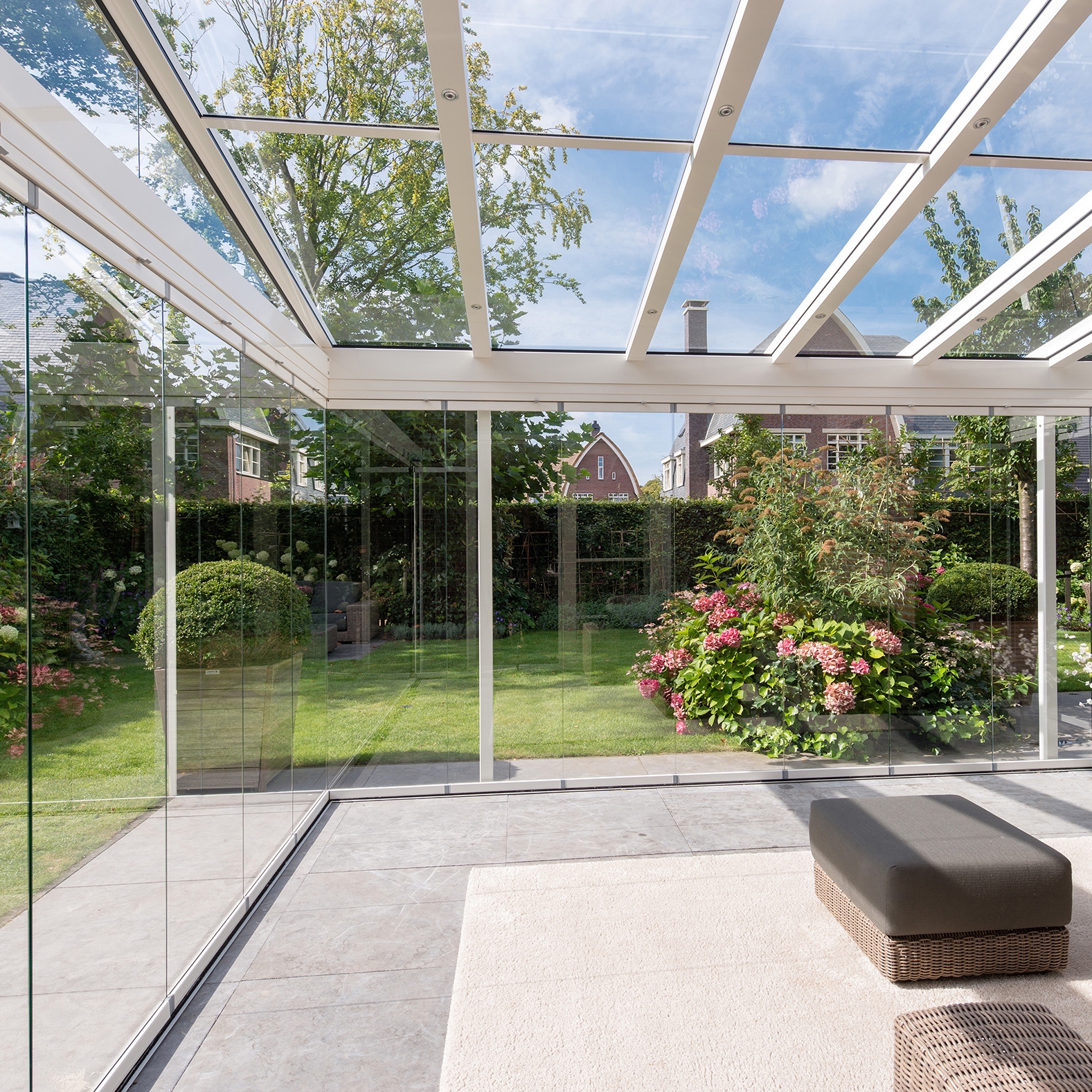 Display product SDL Atrium Plus from manufacturer Solarlux