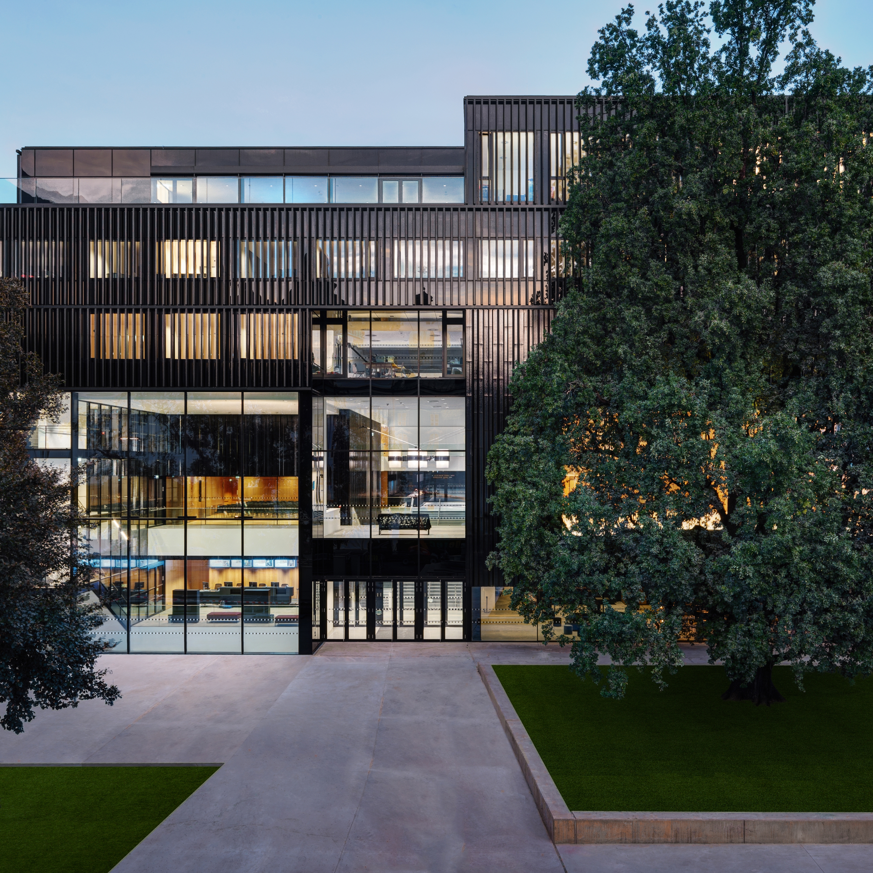 Display product Cero III from manufacturer Solarlux