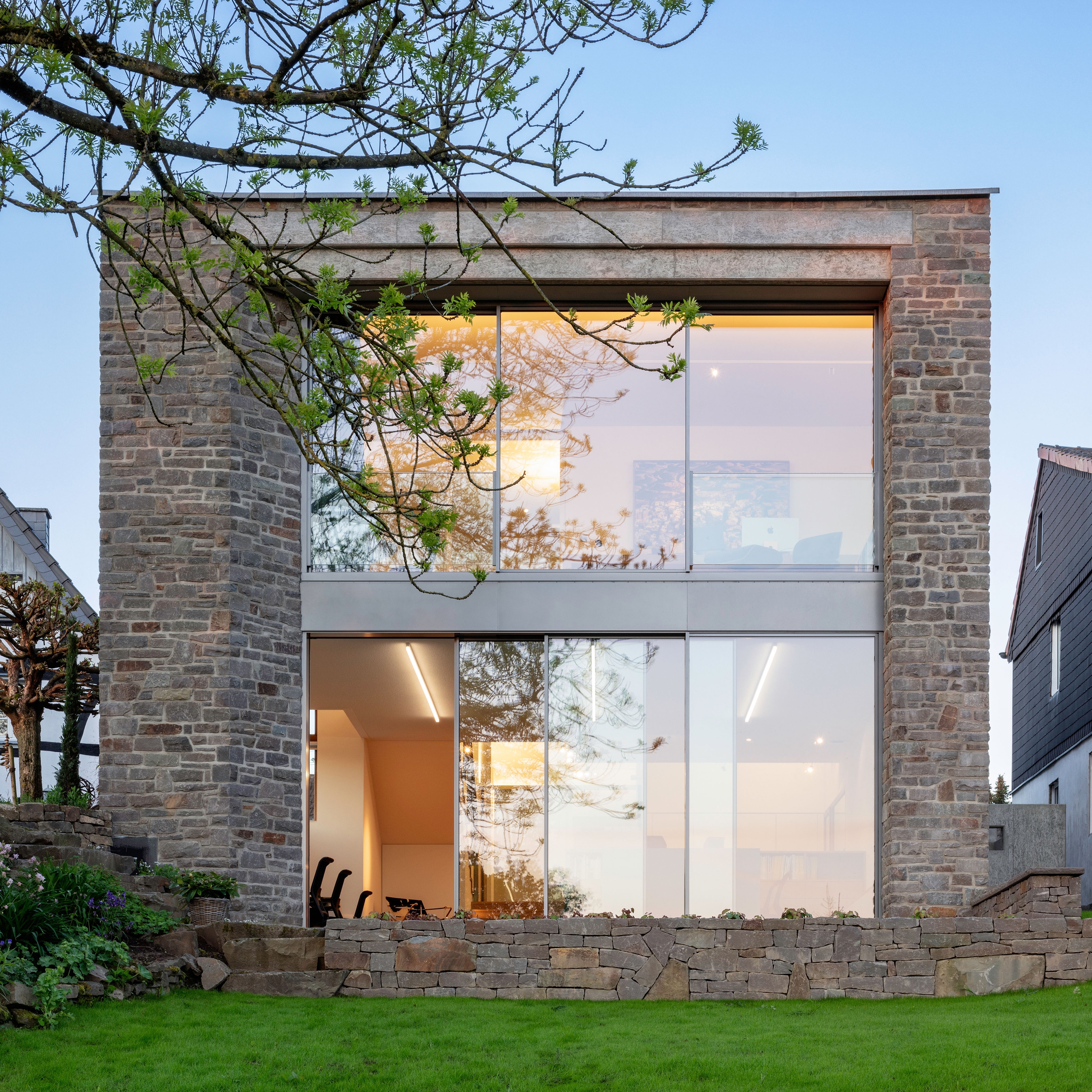 Display product Cero III from manufacturer Solarlux